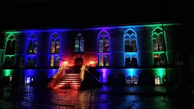 1. Ingang Leeuwenbergh · in vele kleuren.jpeg