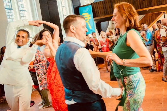 Dansen in foyer - 1.jpeg