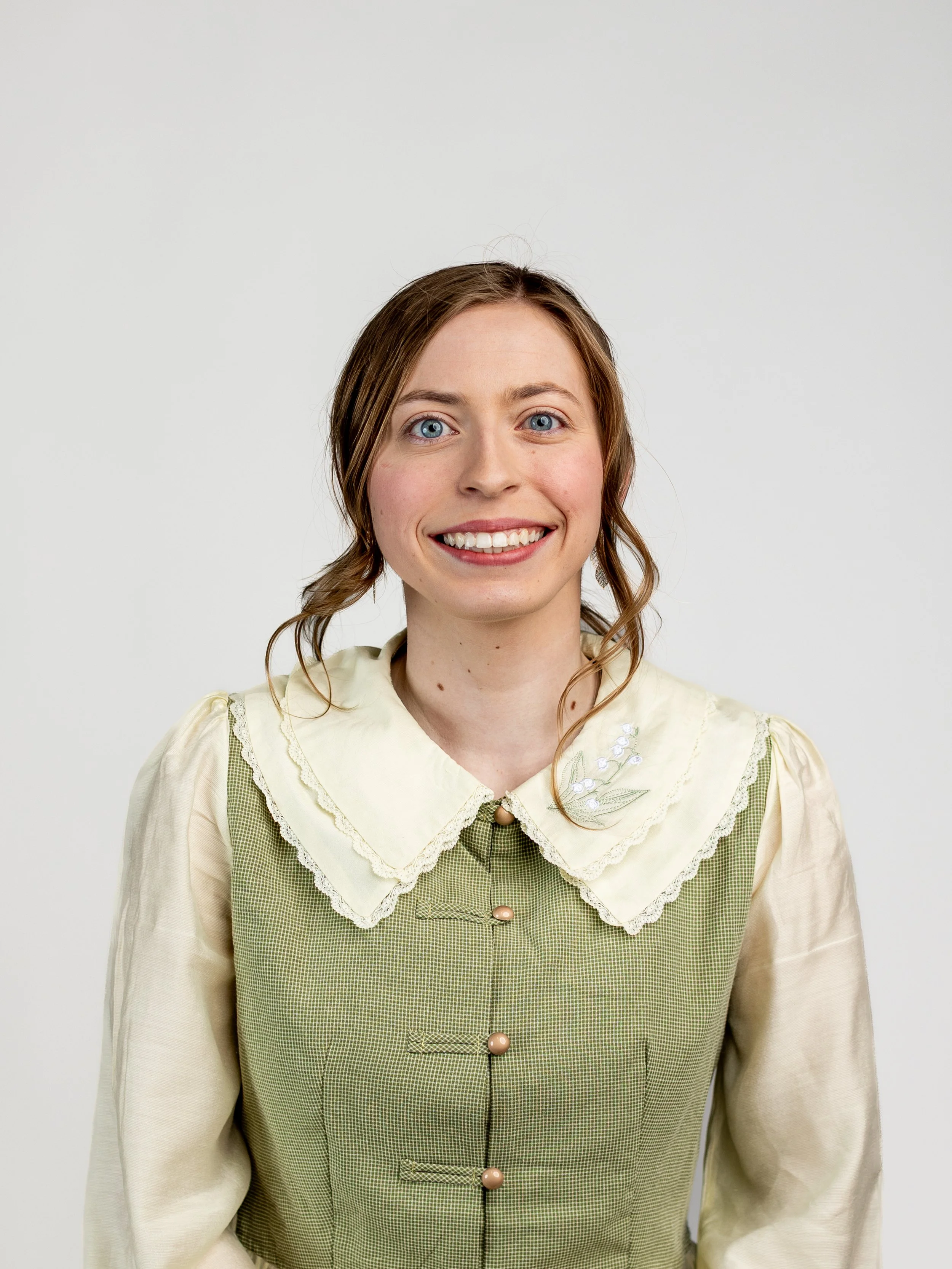 alannah headshot.jpg