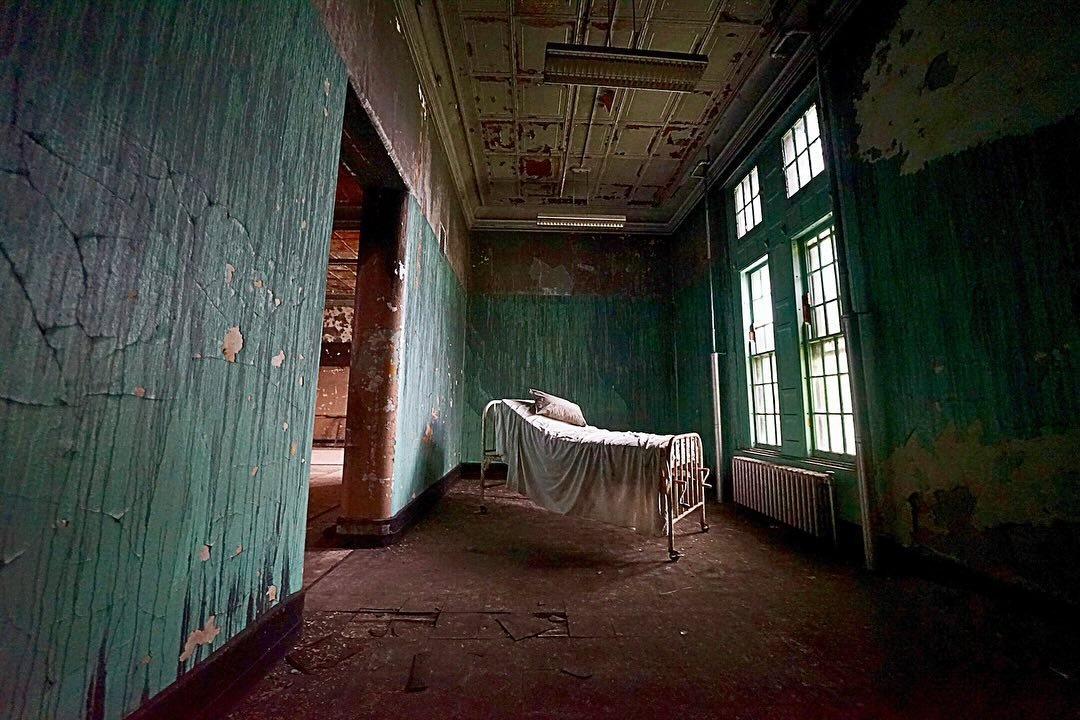 In this month's &quot;Photographers to Watch&quot; spotlight, we're delighted to showcase the evocative work of Carol Mossa. @carolmossa2021 Mossa's photography is distinguished by its haunting examination of abandonment and decay, brought to life in