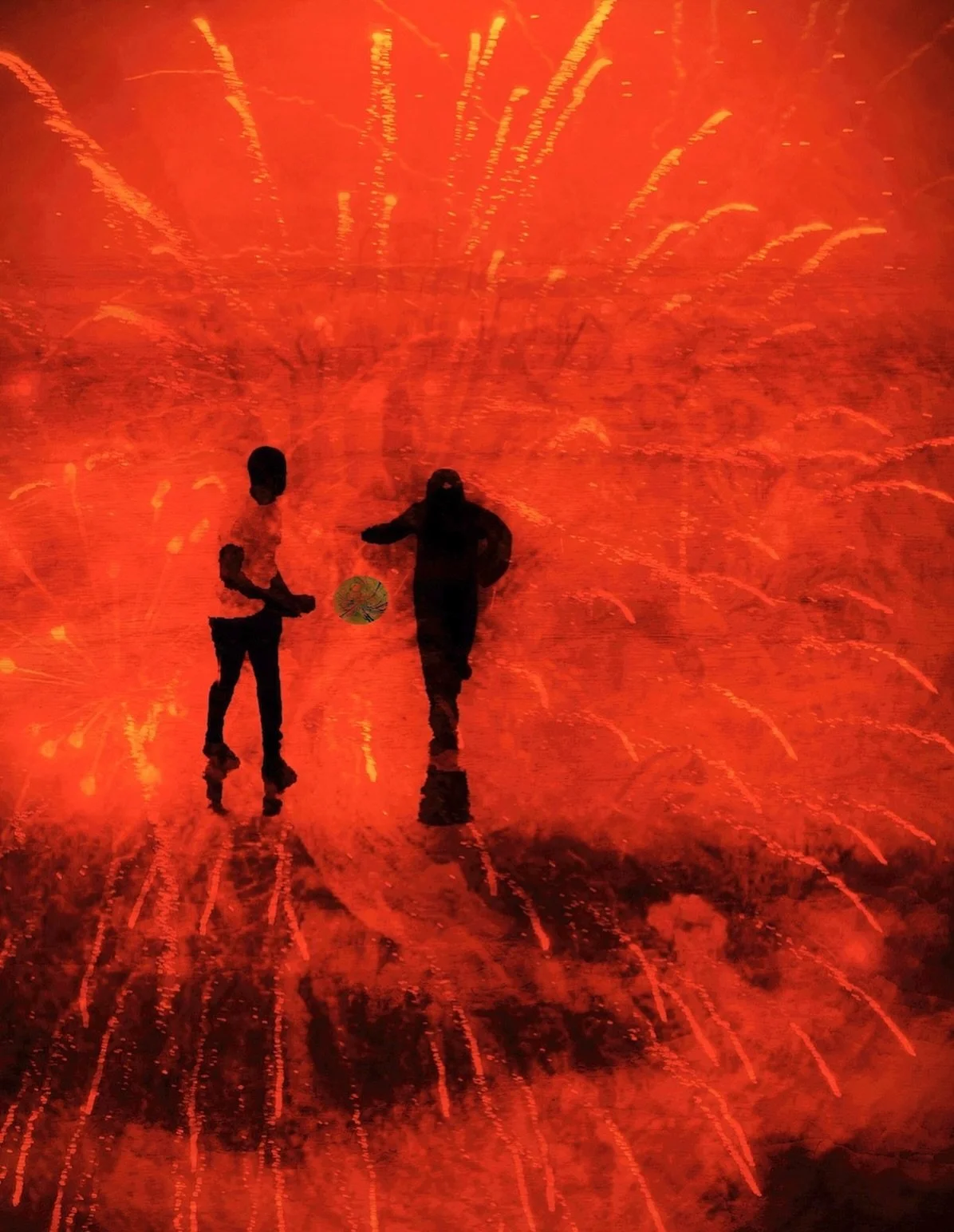 📷 Heat and Light Exhibit
&ldquo;Fireworks on the Court&rdquo; by Susan Partridge &mdash; Honorable Mention

Silhouettes in motion against an eruption of red and gold, this image blurs the line between play and spectacle. Heat radiates from every dir