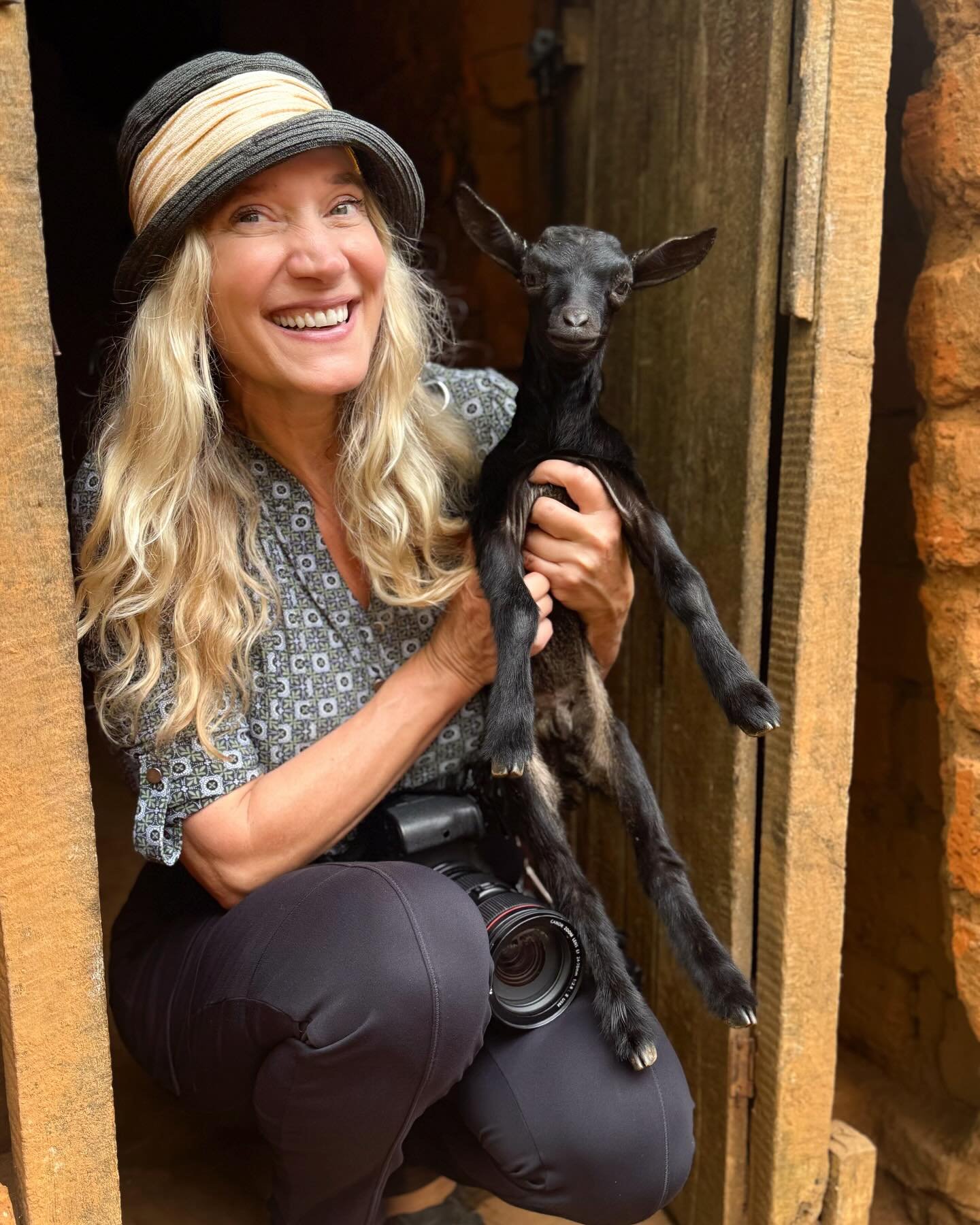 Just wrapped up an incredible week in Kigutu, a remote, mountainous region of Burundi, photographing for the inspiring @VillageHealthWorks&mdash;an organization founded by Deogratias &ldquo;Deo&rdquo; Niyizonkiza, whose remarkable journey from medica