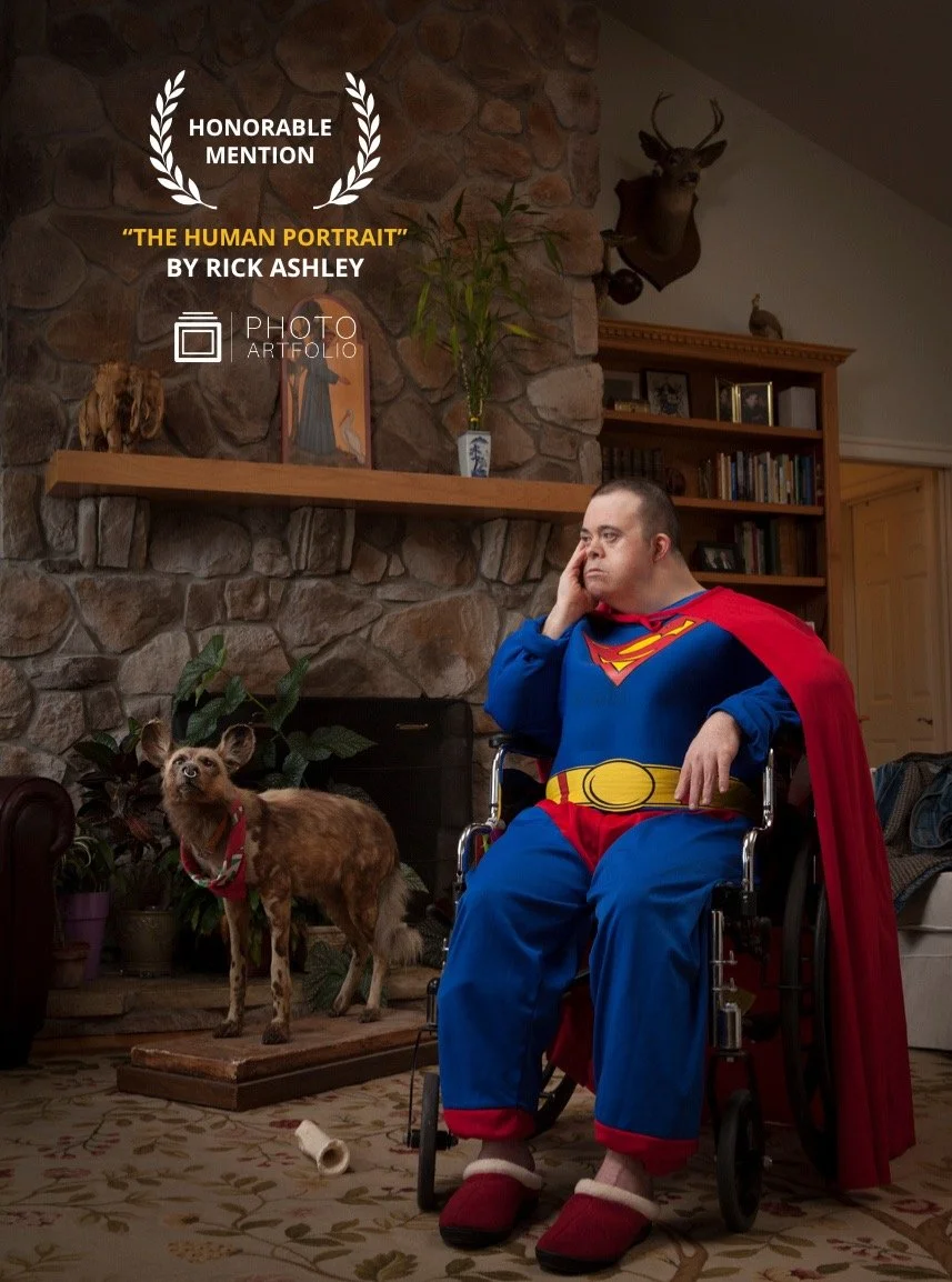 📷 THE HUMAN PORTRAIT
Honorable Mention

&ldquo;Michael with Dingo&rdquo; by Rick Ashley
A quiet moment, a powerful presence.
Strength and vulnerability, side by side.

Honorable Mention to Rick Ashley 🖤

✨ Our next call is now open: Street Rhythms
