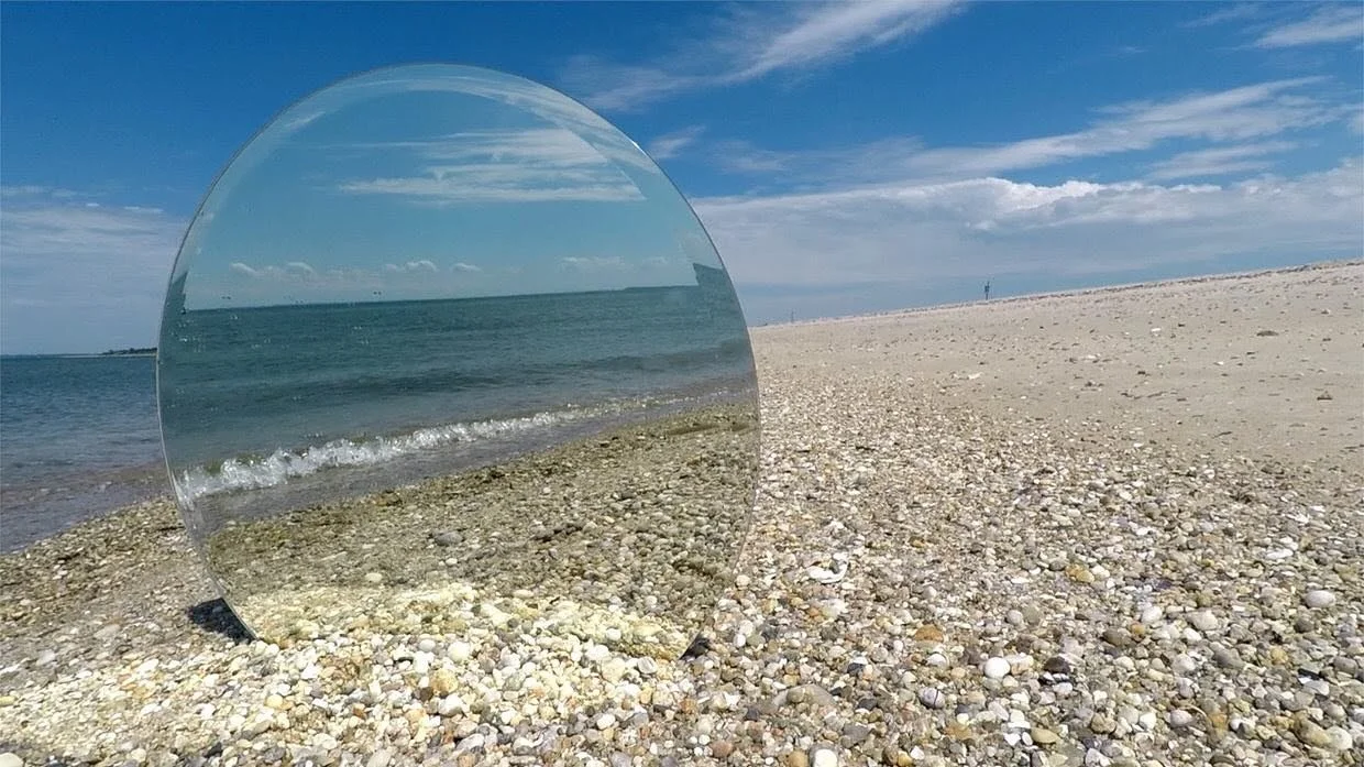 Frank Gillette&rsquo;s &ldquo;The Symbiotic Blues&rdquo; is a 9-channel video study of woodland and beach of eastern Long Island. It consists of three video triptychs (Riverrun, Spearlight, and Blackseer) and explores the relationship between the nat
