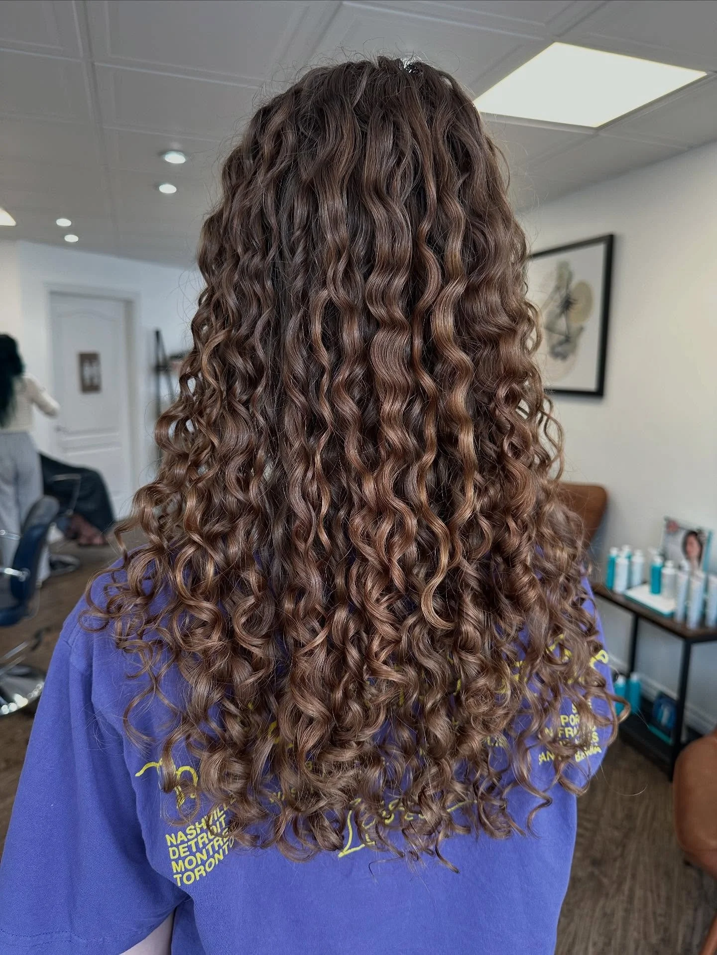 Such a treat getting to cut these beautiful curls 🌼