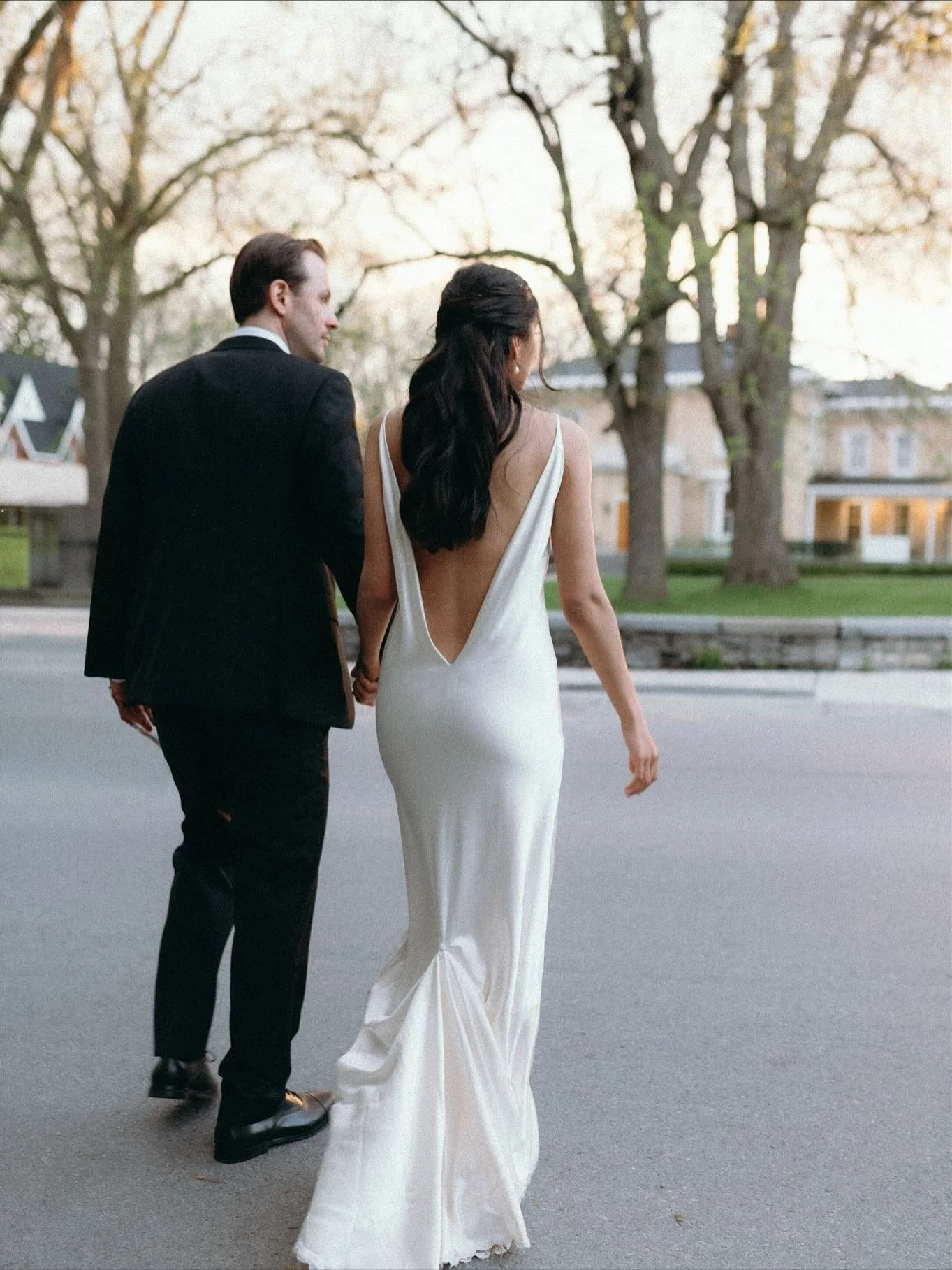 C + T 🤍 such a dream wedding in the county. 

Planning and Design- @mildred_coevents 
Venue- @thecapepicton 
Culinary- @mattdemilleculinary 
Makeup- @peachandpoppy_ 
Photography- @lesmariagesdejulia 
Dress- @aeslingbride @alarobe 
Flowers- @bydahlia