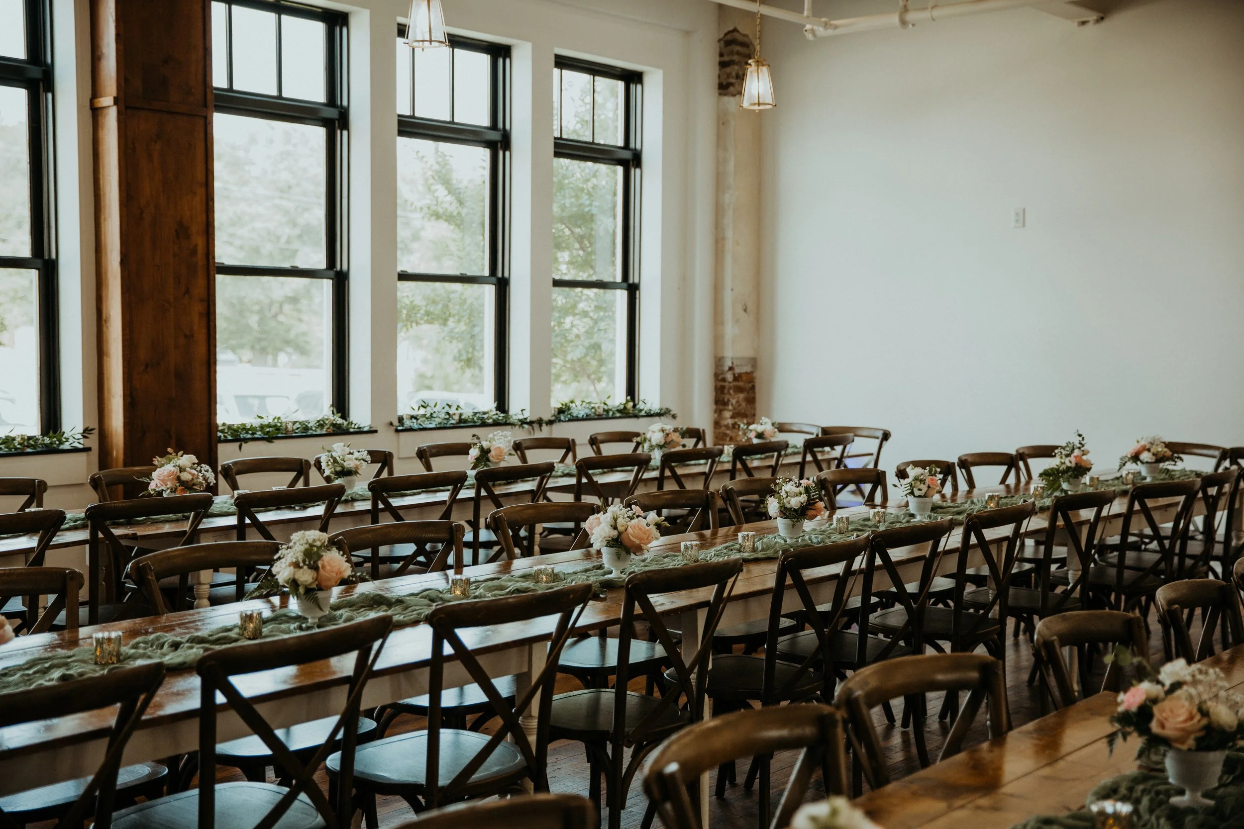 WAXWHALECOLLECTIVE_THESCHOOLHOUSEVENUETRAVELERSRESTSC-533 (1).jpg
