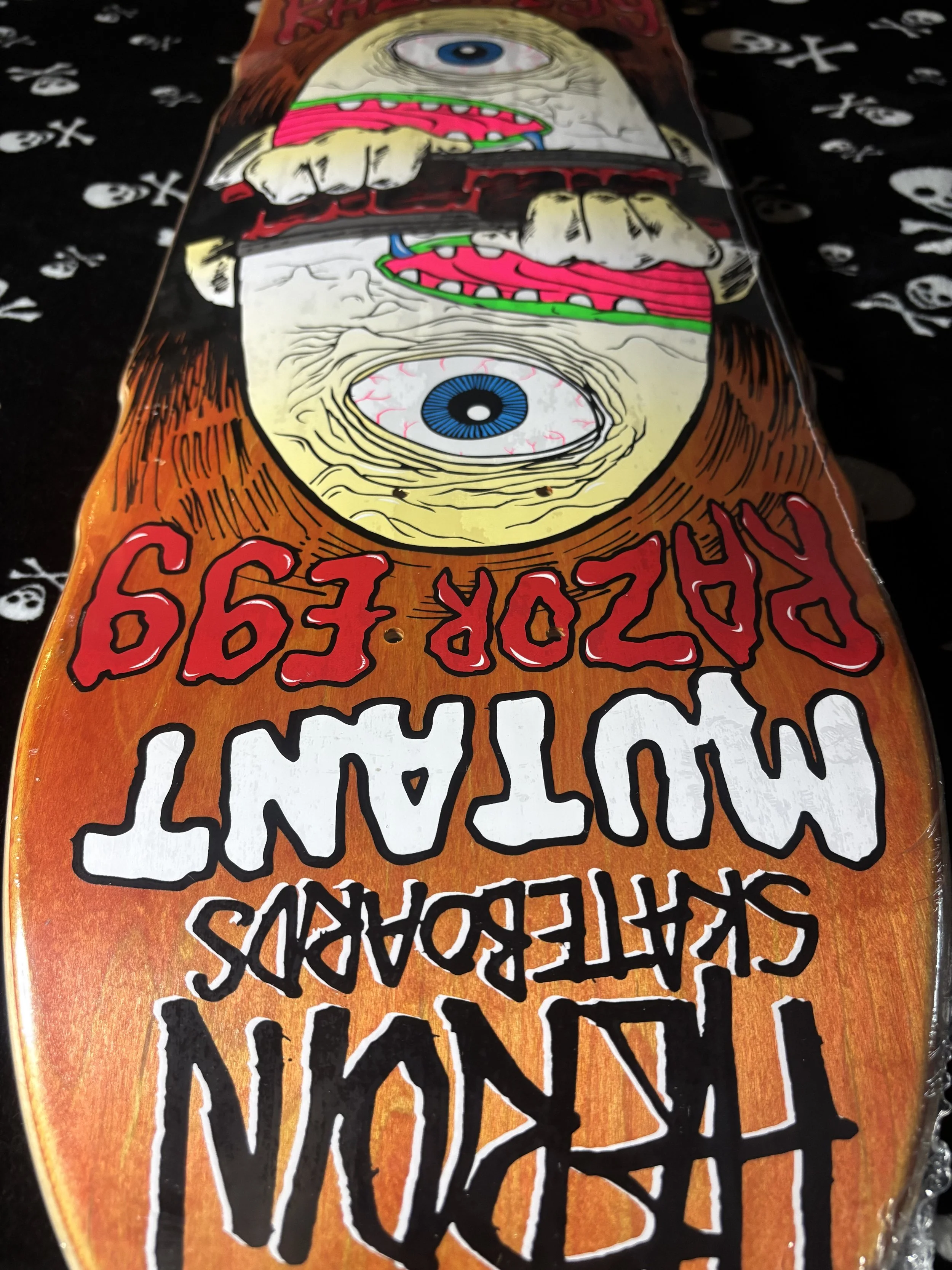 HEROIN~ MUTANT RAZOR EGG SKATEBOARD DECK