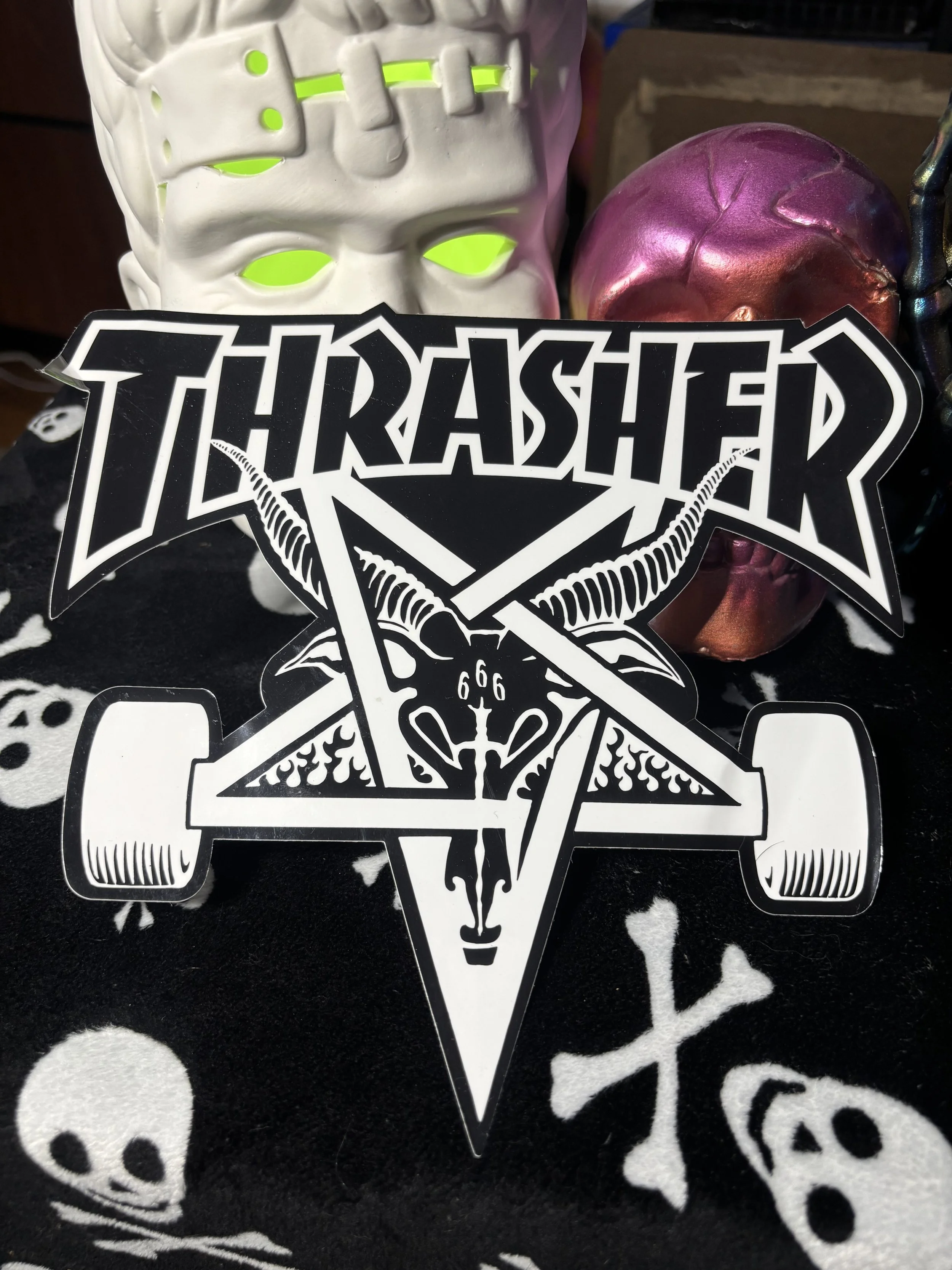 THRASHER SKATEGOAT BOARD LARGE DECAL