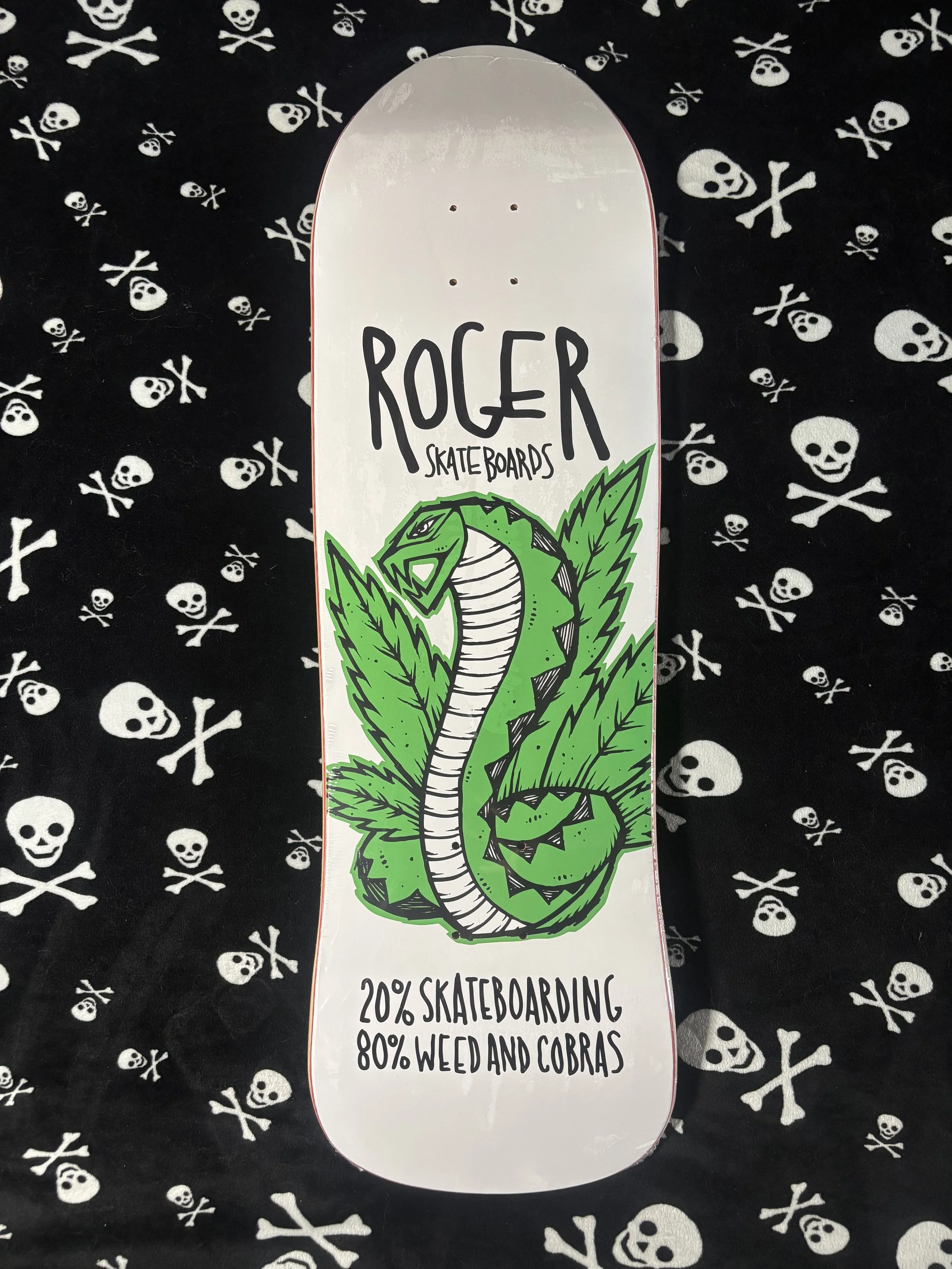 ROGER~ TEAM WEED AND COBRAS SHAPED SKATEBOARD DECK