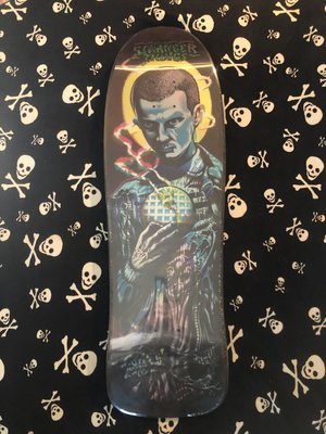 SANTA CRUZ~ STRANGER THINGS KENDALL ELEVEN LENTICULAR OLD SCHOOL