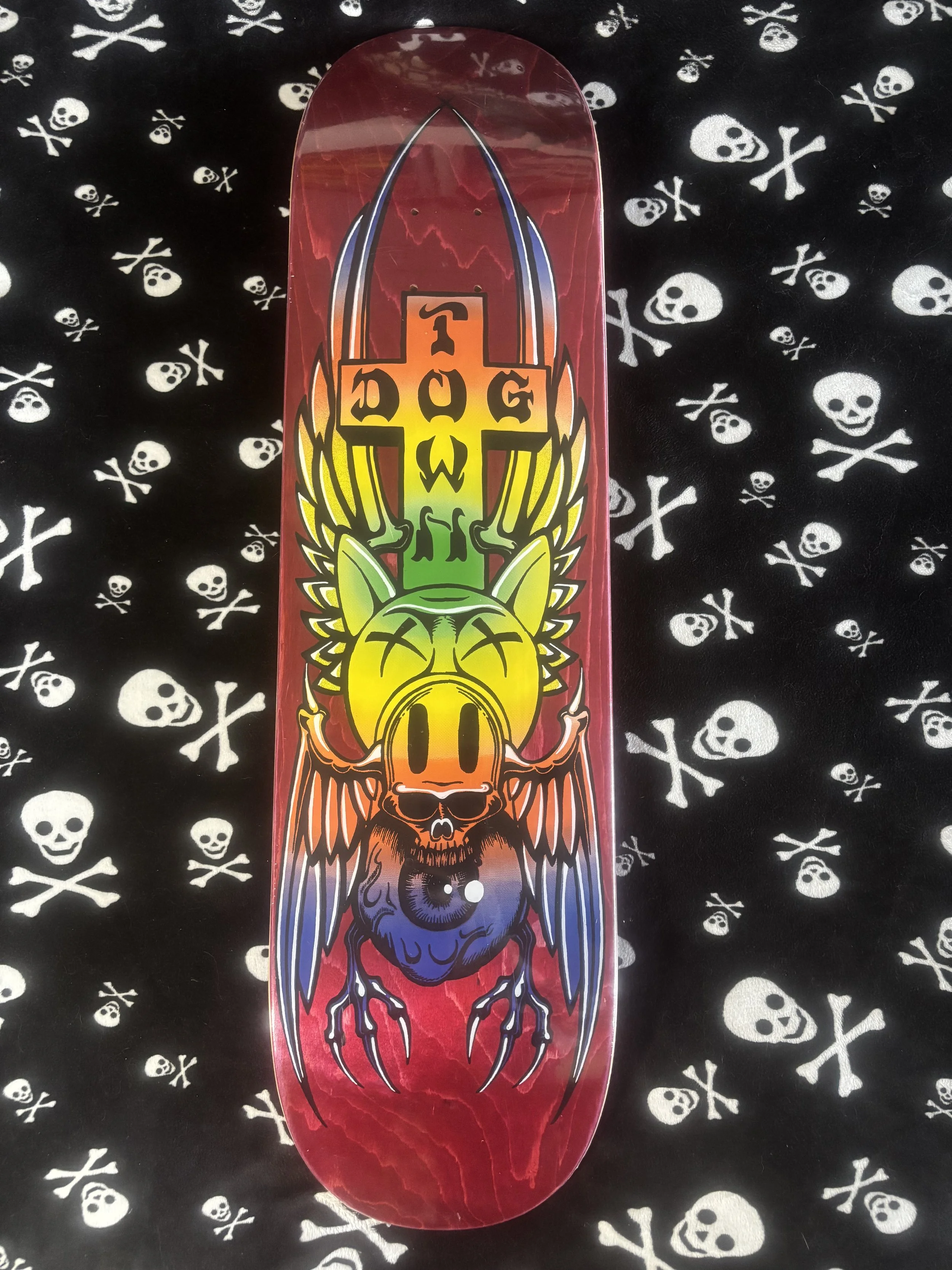 DOGTOWN~ PIG SKULL RED  SKATEBOARD DECK