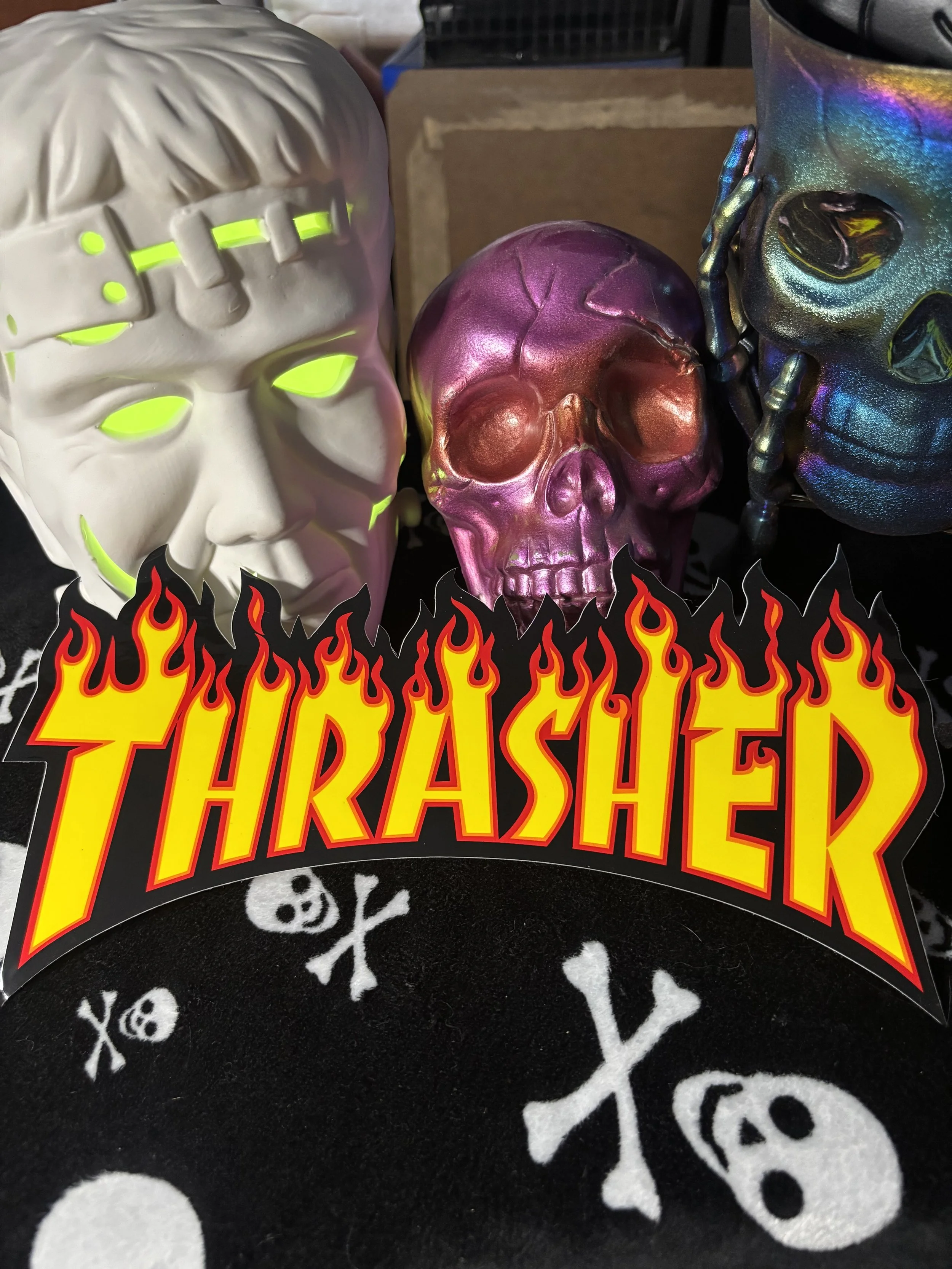 THRASHER FLAME LOGO DECAL LG STICKER