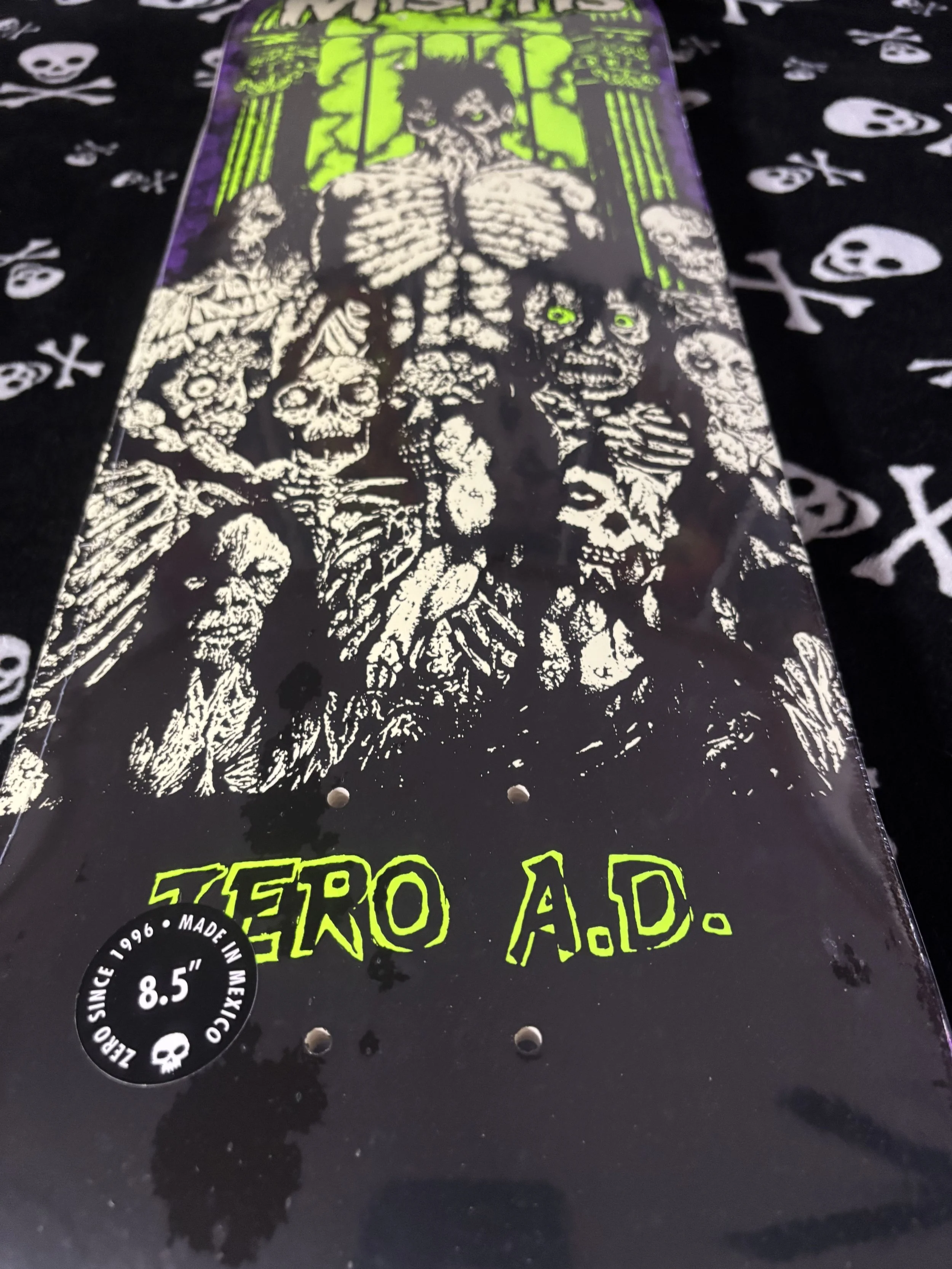 ZERO~ ZERO X MISFITS FIEND SKULL G.I.T.D SKATEBOARD DECK