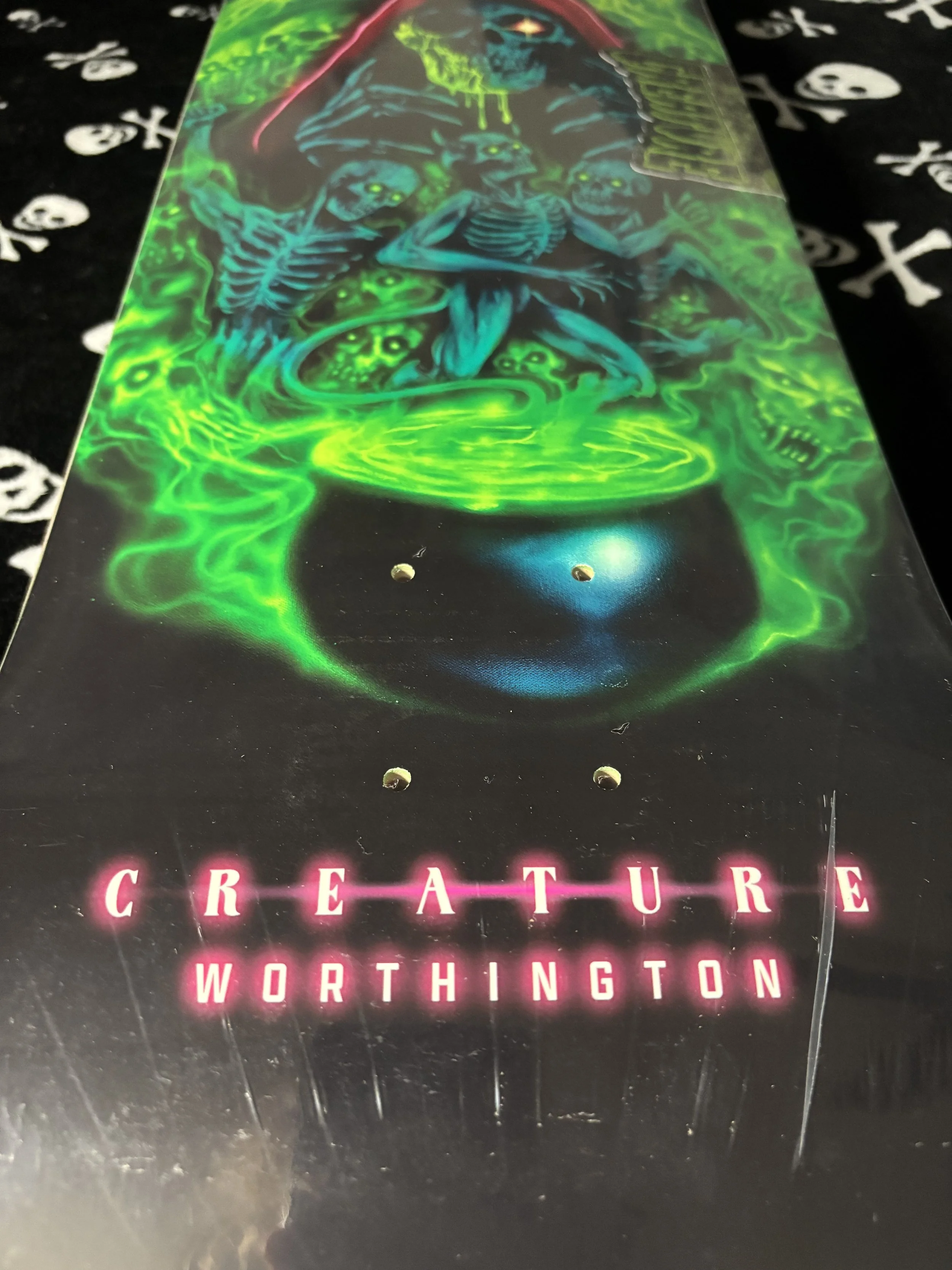 CREATURE~ WORTHINGTON TERROR SIGHT PRO SKATEBOARD DECK