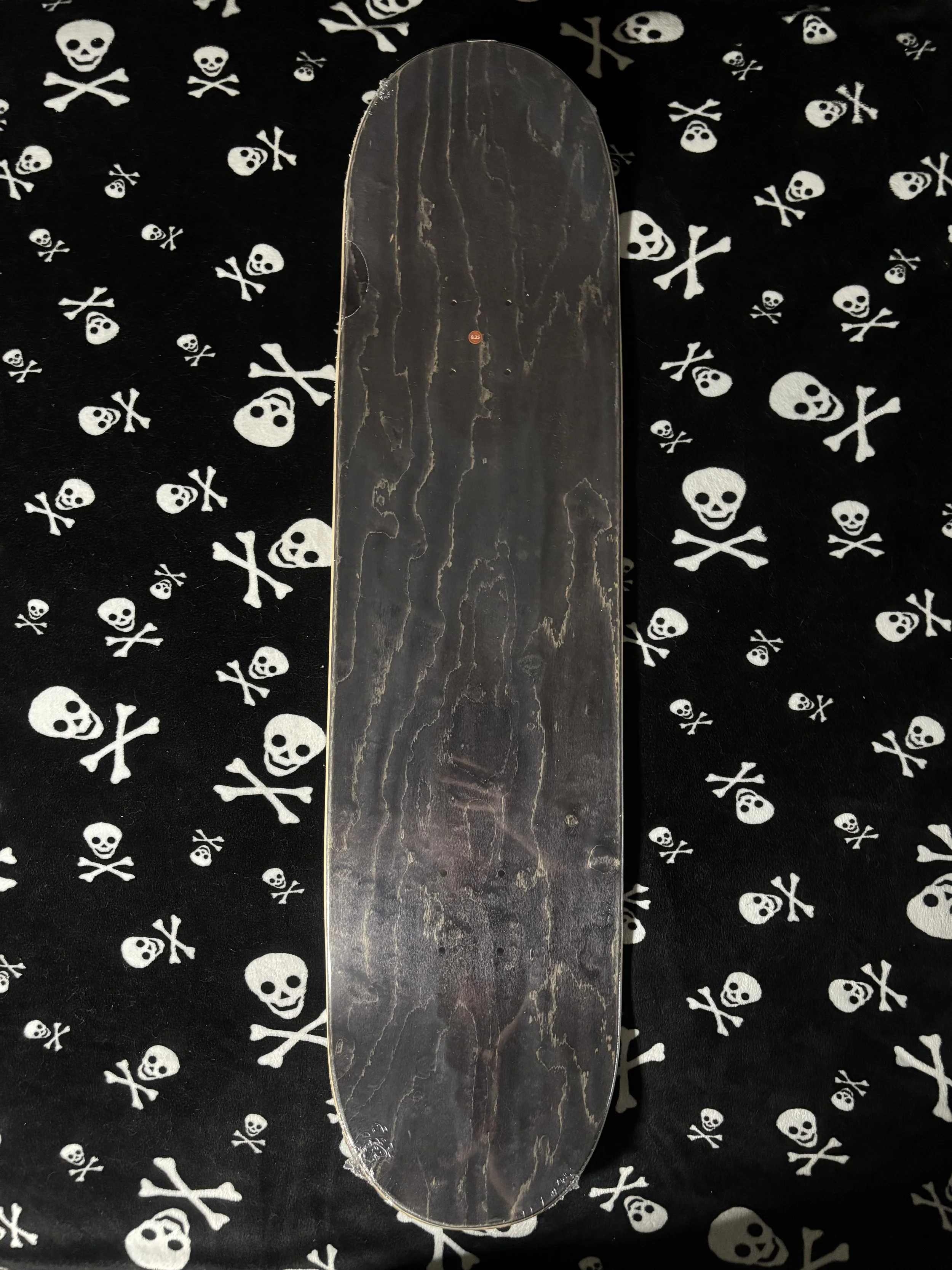 RITUAL~ PHILLIPS DESTRUCTED SKATEBOARD DECK