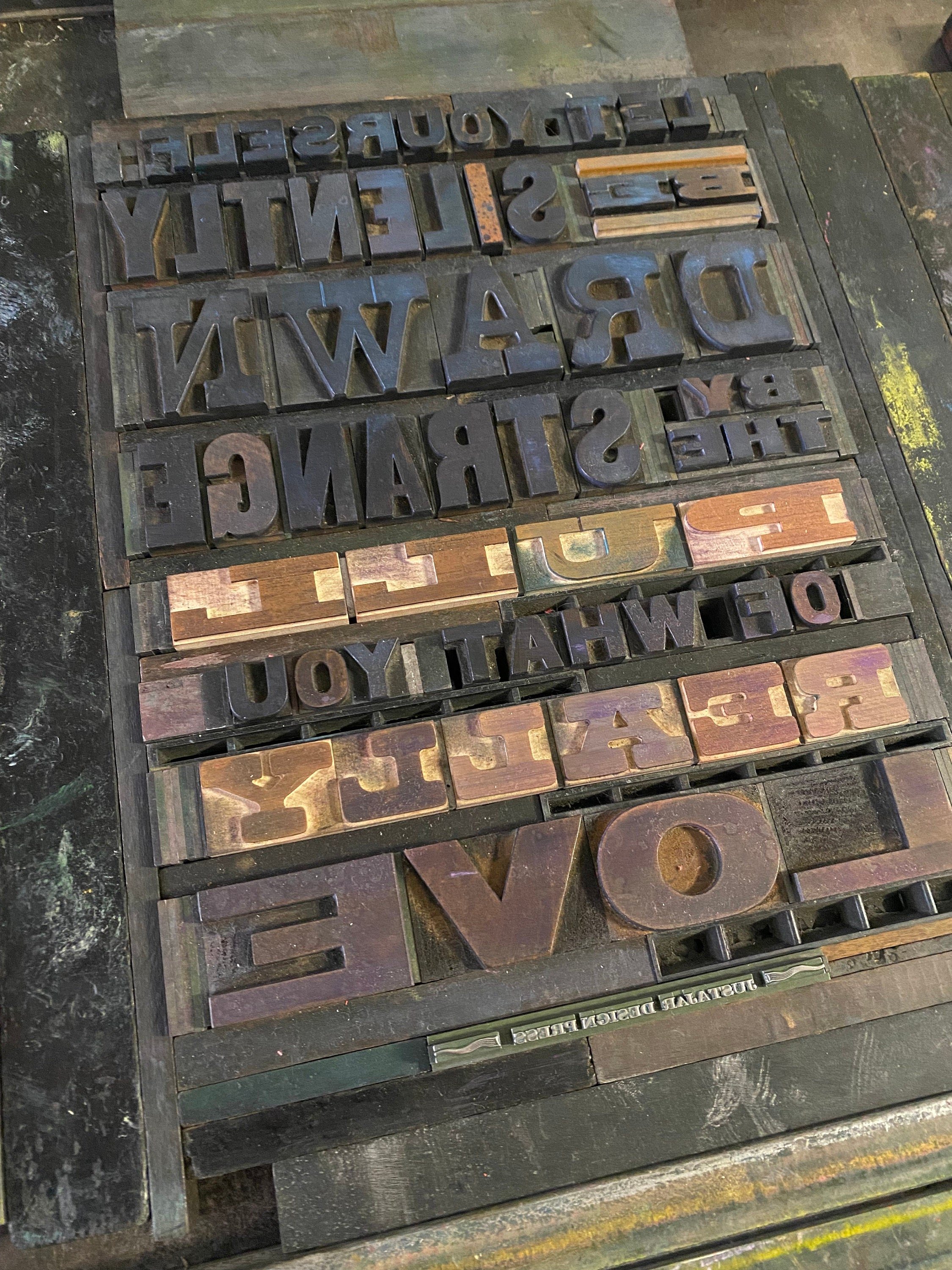 https://i.etsystatic.com/5580094/r/il/55f513/4587324317/il_fullxfull.4587324317_667r.jpg