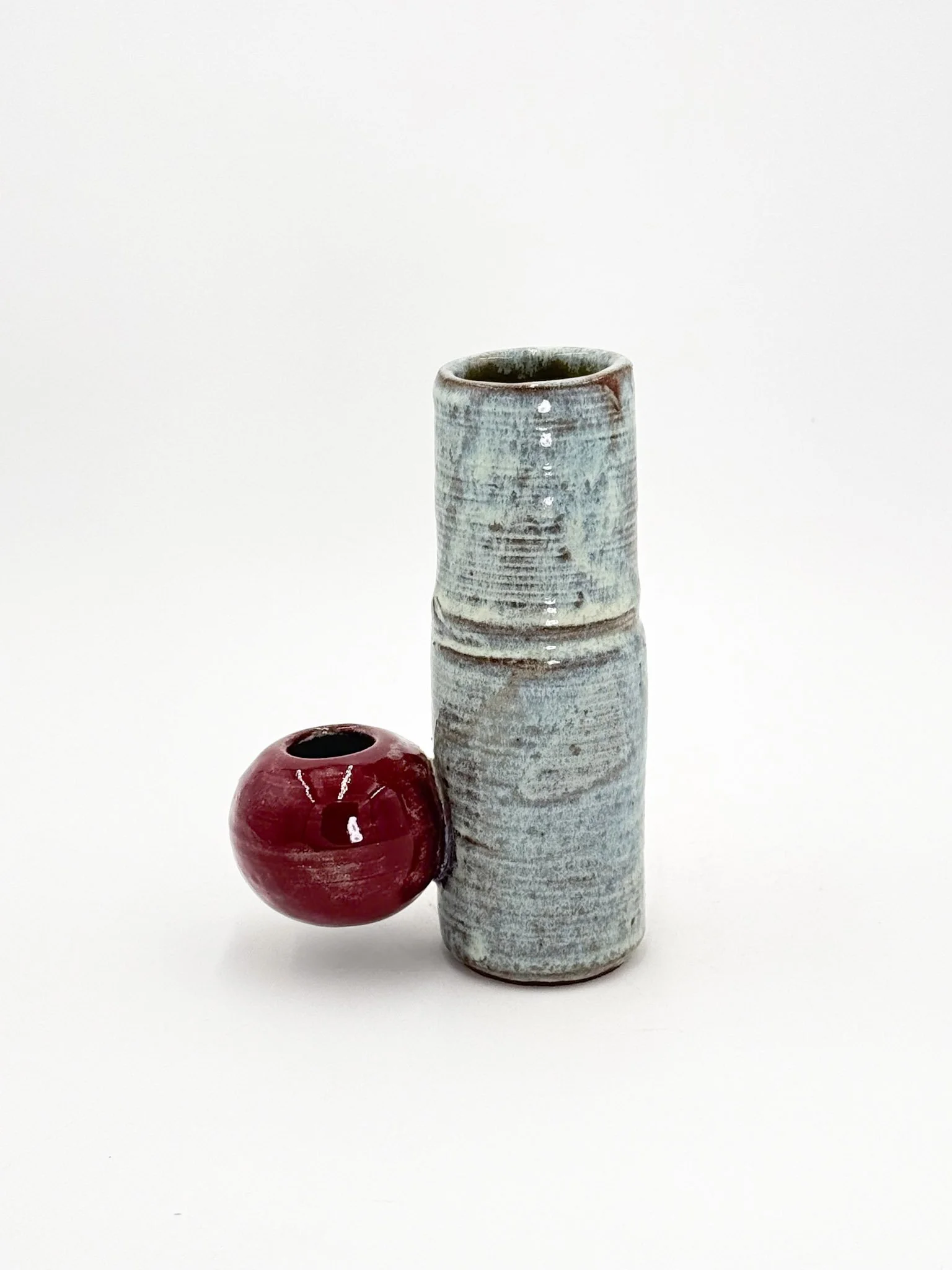 Single orbit vase