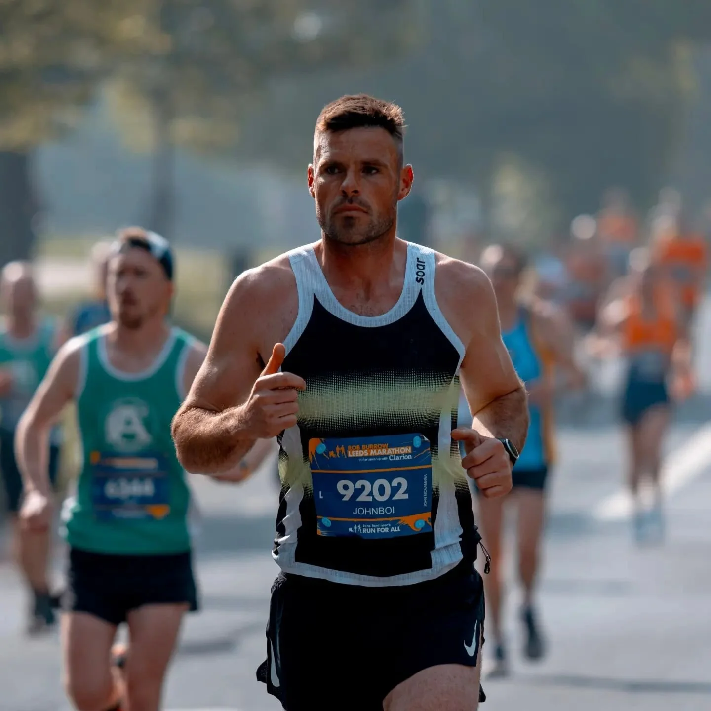 Looking super calm with 23miles to go!!
#robburrowleedsmarathon #leedsmarathon2023 #runningmotivation #leedslife #leedscity #shotonlumix #lumixs5ii #sigma60600mmsports @soar_running