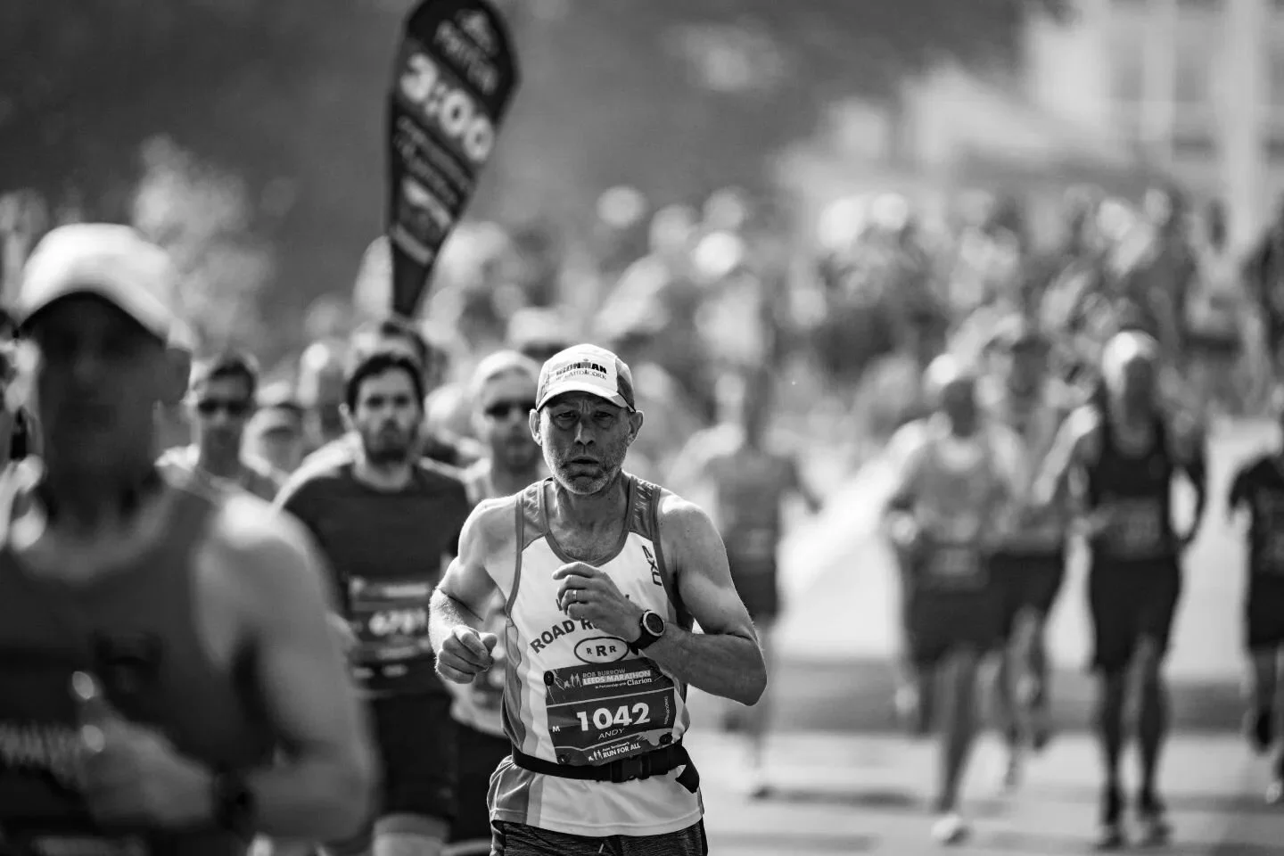 In the zone.......
#robburrowleedsmarathon #leedsmarathon2023 #runningmotivation #runningman #runshots #blackandwhitephotography
#yorkshirephotographer #yorkshireeventphotographer #shotonlumix #sigma60600mmsports 

@lumixuk 
@sigmauk