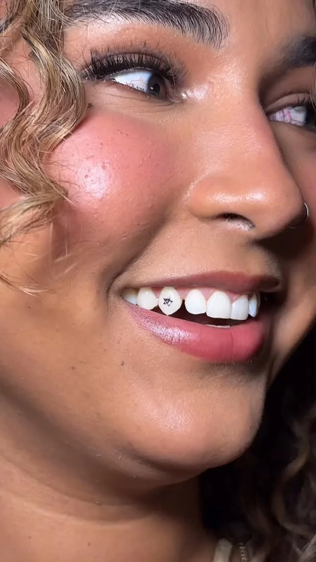  A beautiful smile from a beautiful lady
