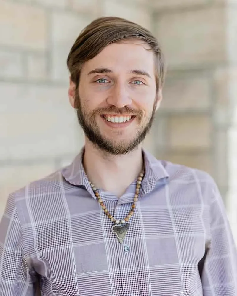 onathon-Roy.webp