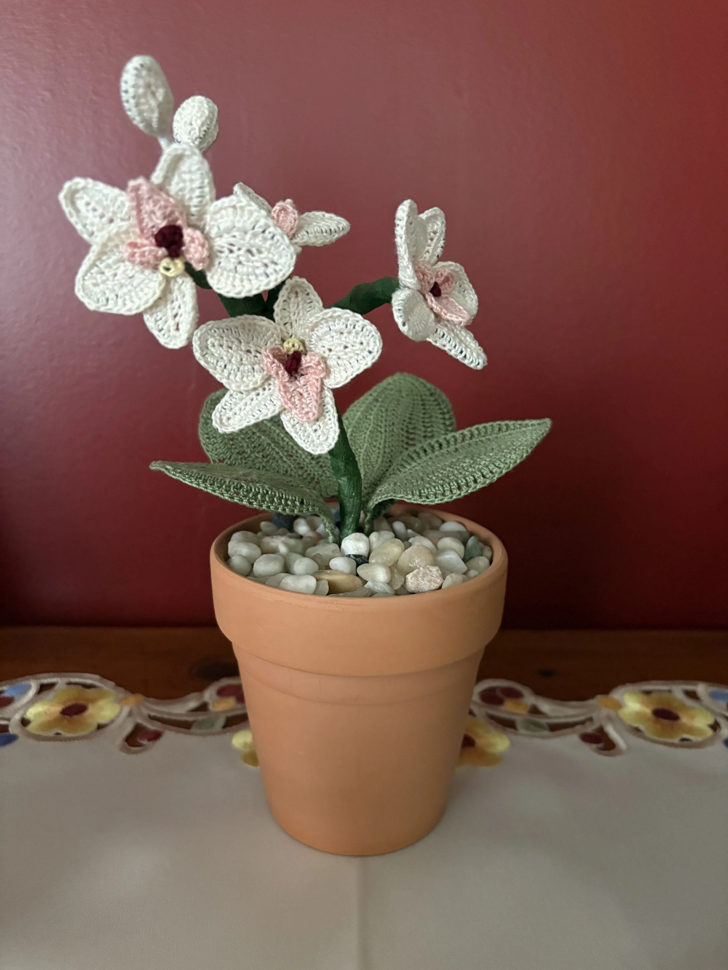 2023 - A micro-crochet orchid; Christmas gift for my father