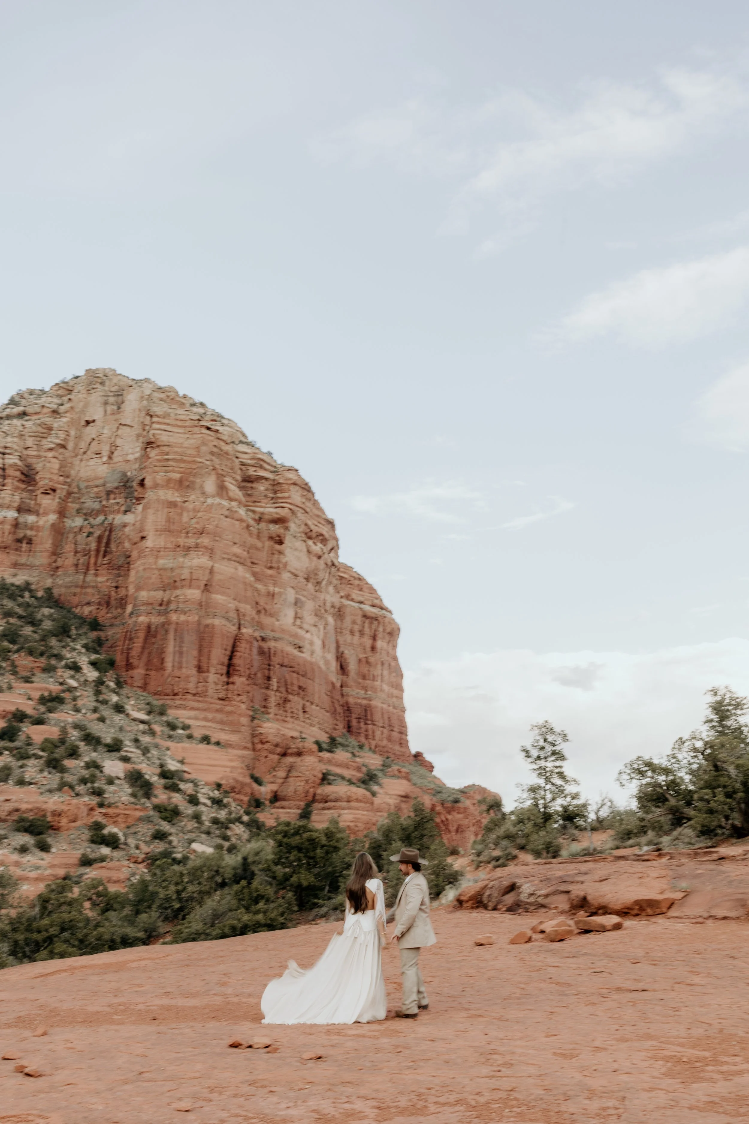 A bride and groom in Sedona at Red Rock moments before they tie the knot in front of their closest friends and family.