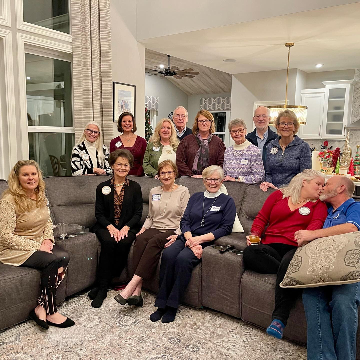 Rotary hosted our annual Holiday Social! Wonderful food and great company! Interested in joining rotary  and serving the community? We welcome everyone to our weekly meetings and would love to see you there! Our next meeting is 7:30am at @thebridgewa