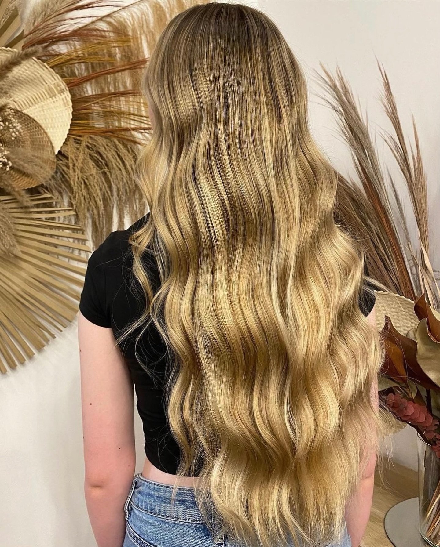 Sure! Here&rsquo;s your Instagram post with emojis and localized hashtags:

&mdash;

&ldquo;Want to know the secret to get this hair&hellip; ✨💁&zwj;♀️ Book an appointment with Nancy!

1. **Trim Regularly**: ✂️ Although it might seem counterintuitive