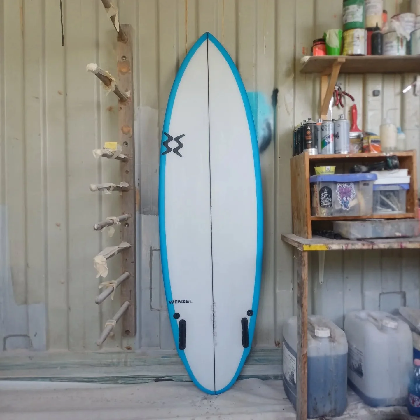 This is what I was looking for my surf .... easy paddle entry and a lot of volume under my chest cause I've a really bad injury in my left shoulder 
Years and years fighting against pain and a lack of power...

I'm focused on this things 

And now I 