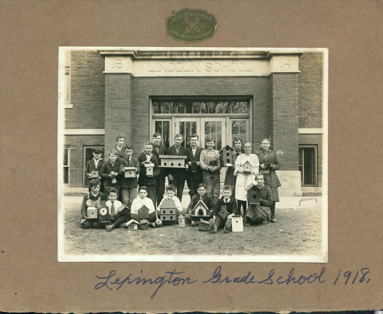 Lexington Grade School, Lexington IL, Children with Birdhouse projects 1918, William Brigham Photograph Collection