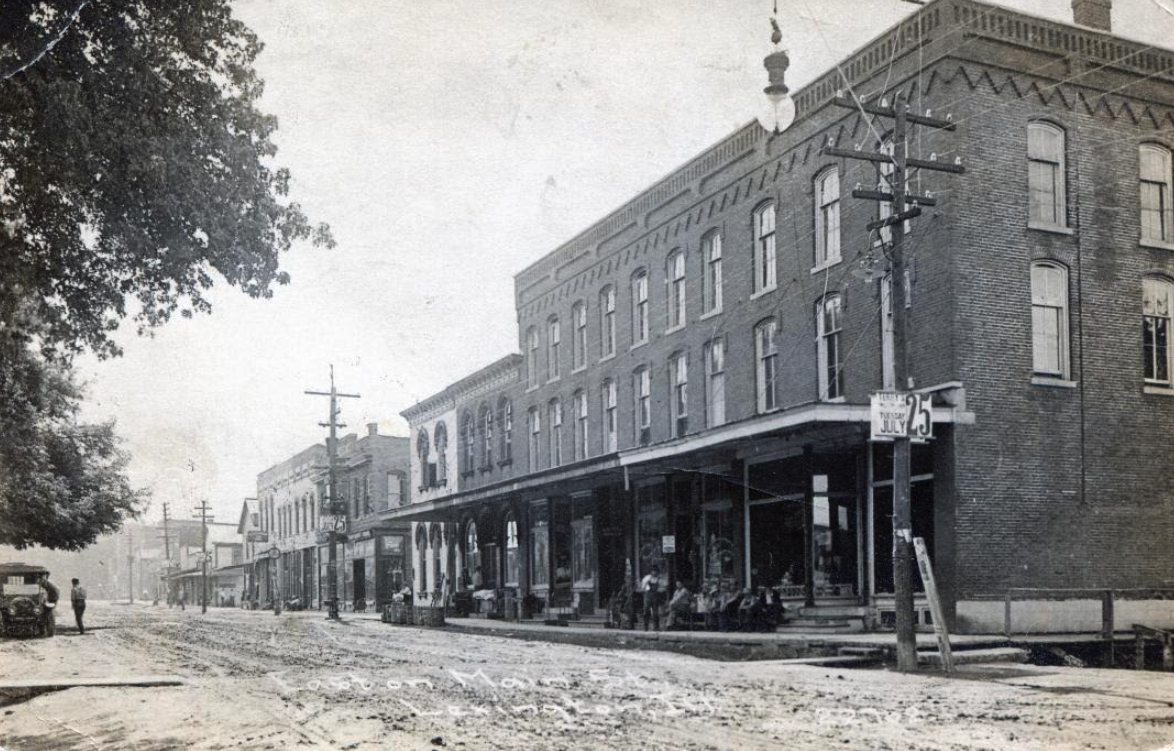 Mahan Building - SE corner Main/Vine, Circa: 1913, Source: THE FORT