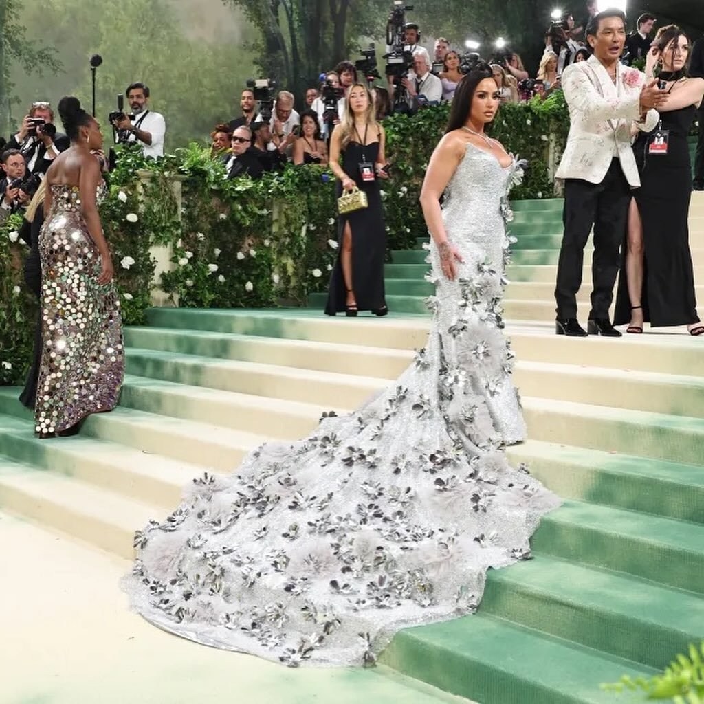 Congratulations to all of our designers and brands on their incredible Met Gala Moments! 
.
.
@prabalgurung 
@laquan_smith 
@cocomelon_official