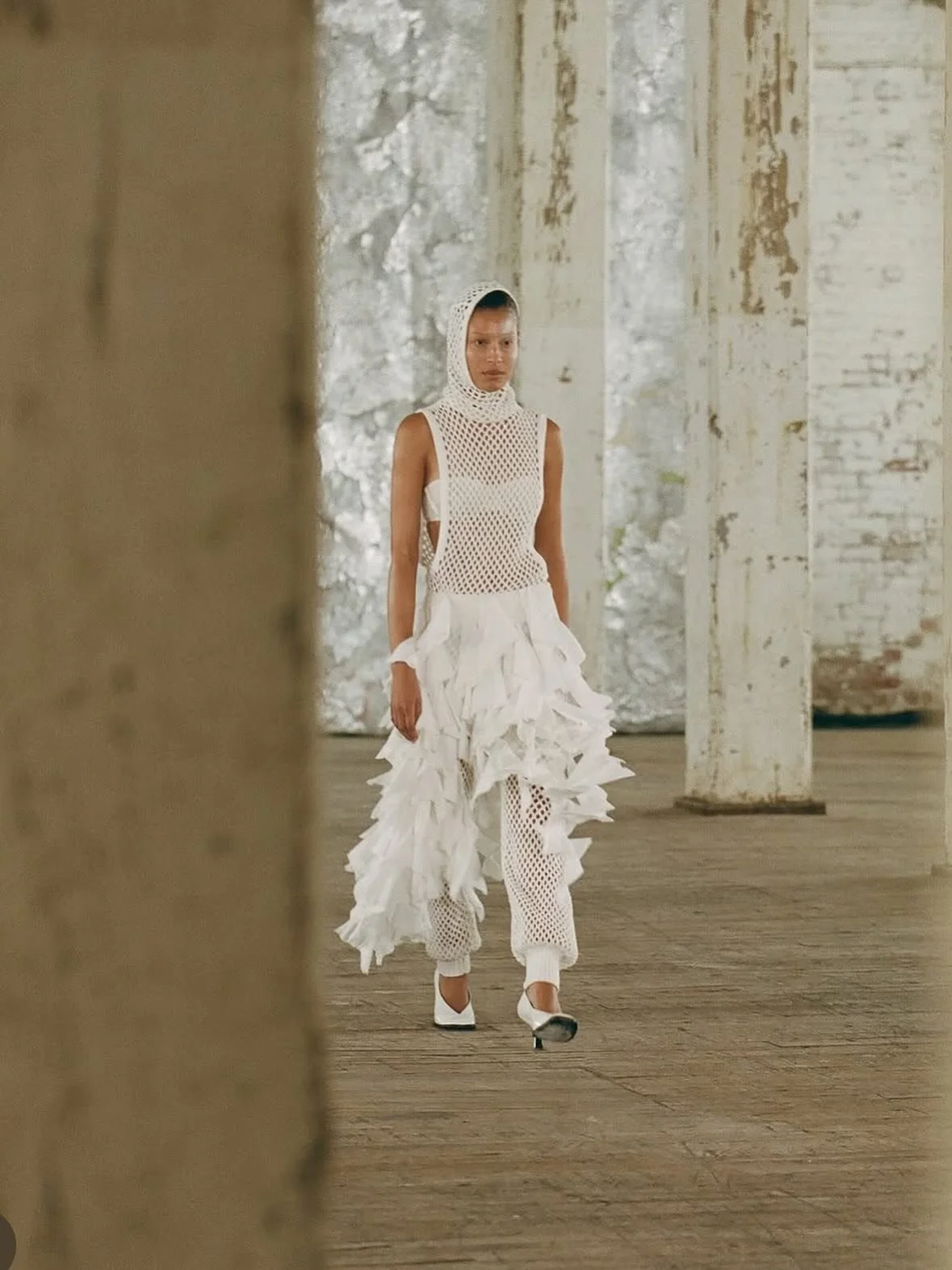 Tailwind had the honor of bringing together @diotima.world and @cuup for Rachel Scott&rsquo;s first-ever runway show during NYFW. BACCHANAL SS26 redefined modern sensuality, with CUUP&rsquo;s undergarments not hidden away, but showcased as integral p