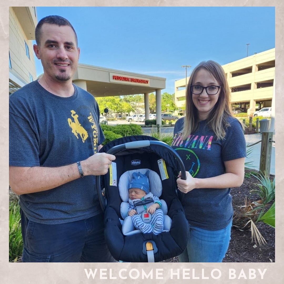 Welcome to the world Hello Baby Oliver! 🧡

Brittany and Mikal matched one week ago and were able to travel in time for Oliver&rsquo;s arrival. 

They are now home enjoying snuggles as a family of 4. 🧡