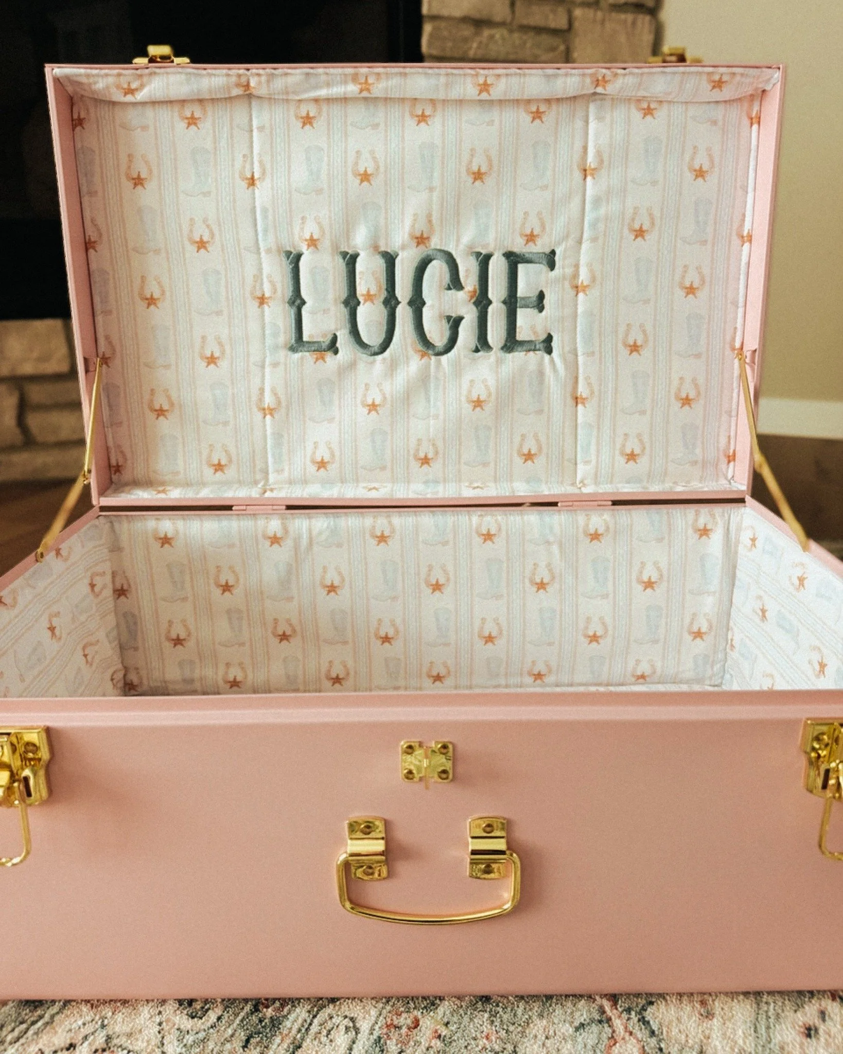 Welcome Hello Baby Lucie. 🌸

When she was born, her birth mom gave her things to keep. Her hospital band. A letter. Small pieces of that day.

Her mom had this case made to hold them, not just for now, but for every year after. A place to keep addin