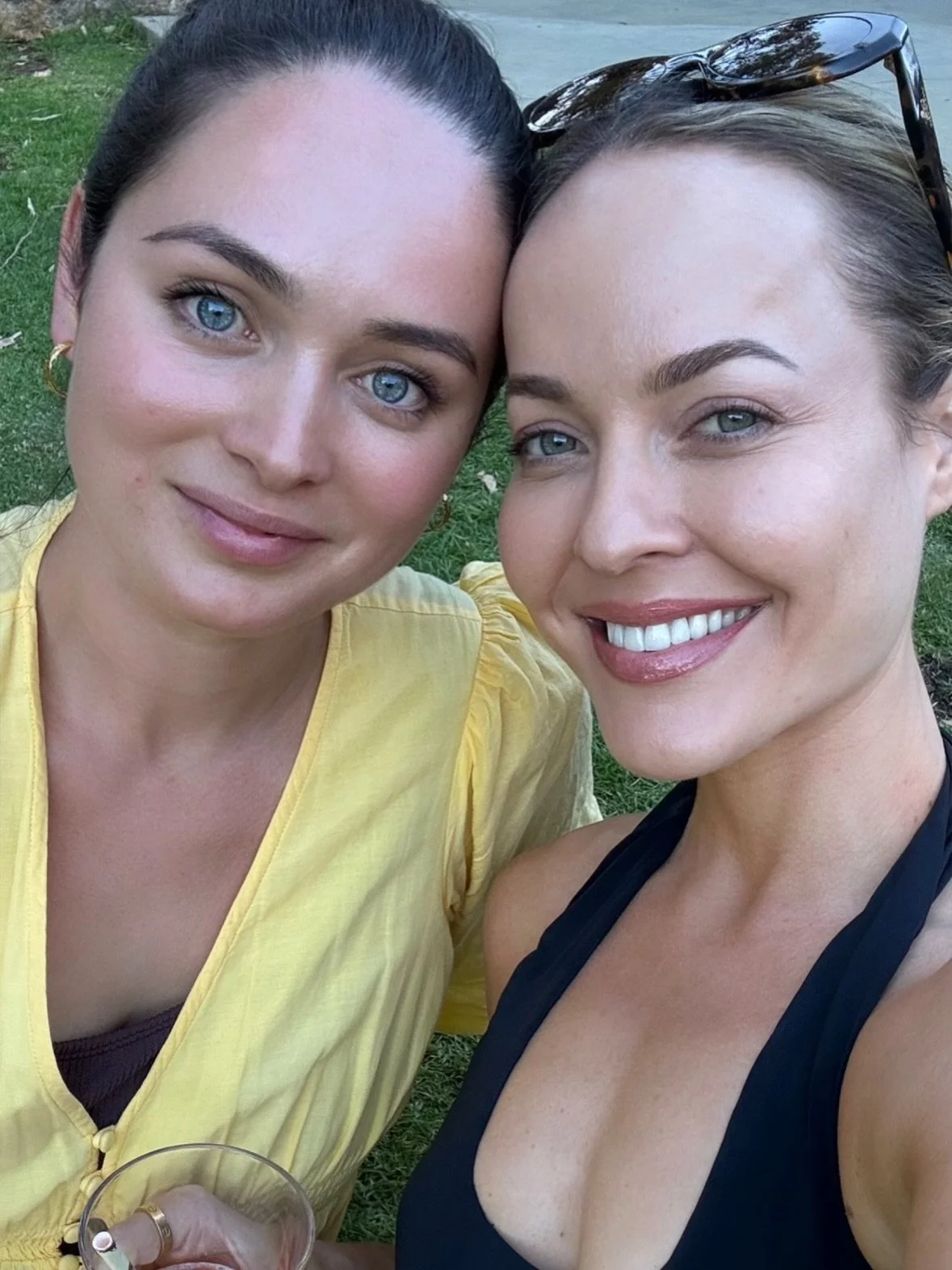 More snaps from my annual total switch off - doing all the things that bring me joy, and most of it spent down south in my family holiday home - my happy place 🍃 

Lots of amazing food, heaps of quality time with family and best friends, a few fun n