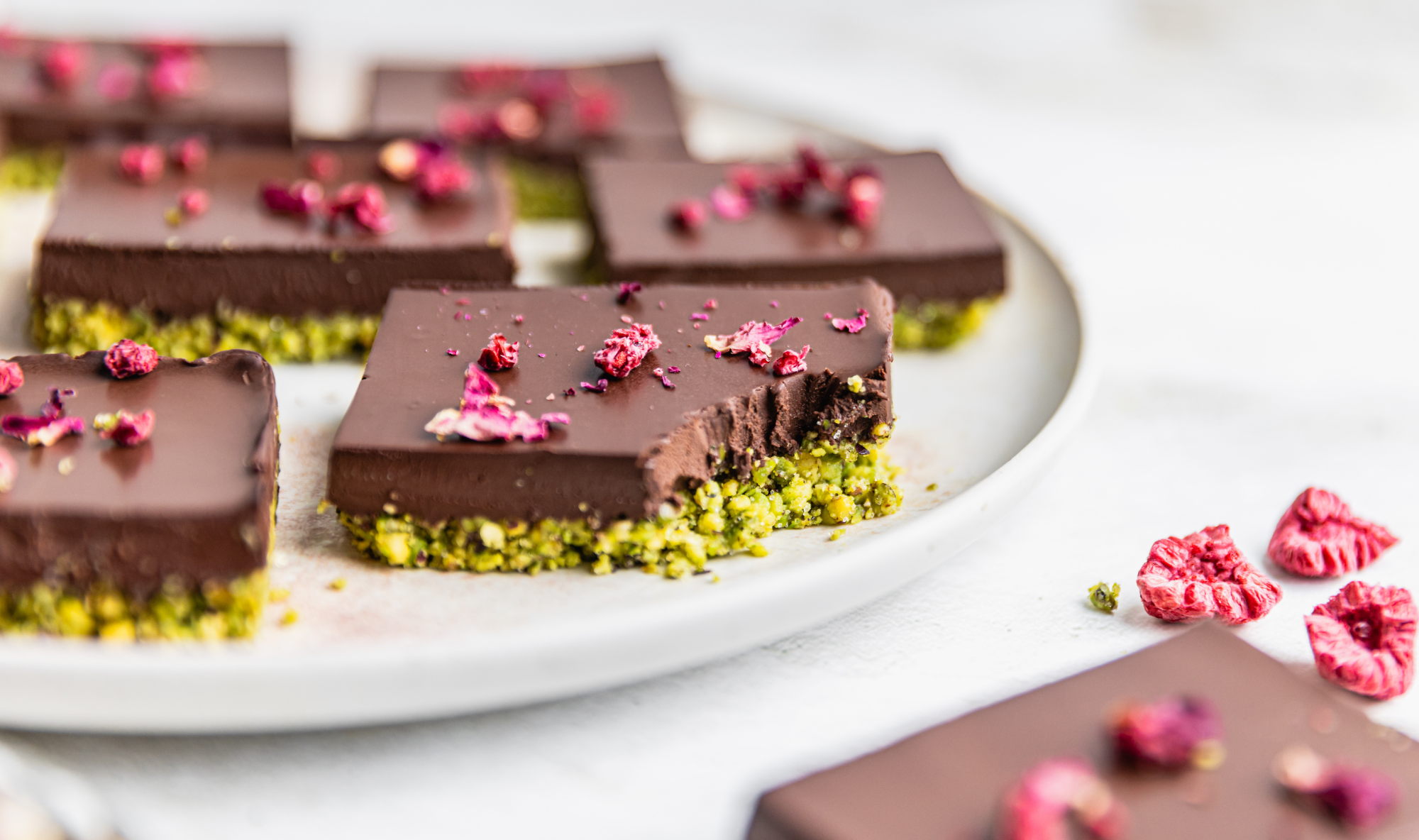 Chocolate Pistachio Slice