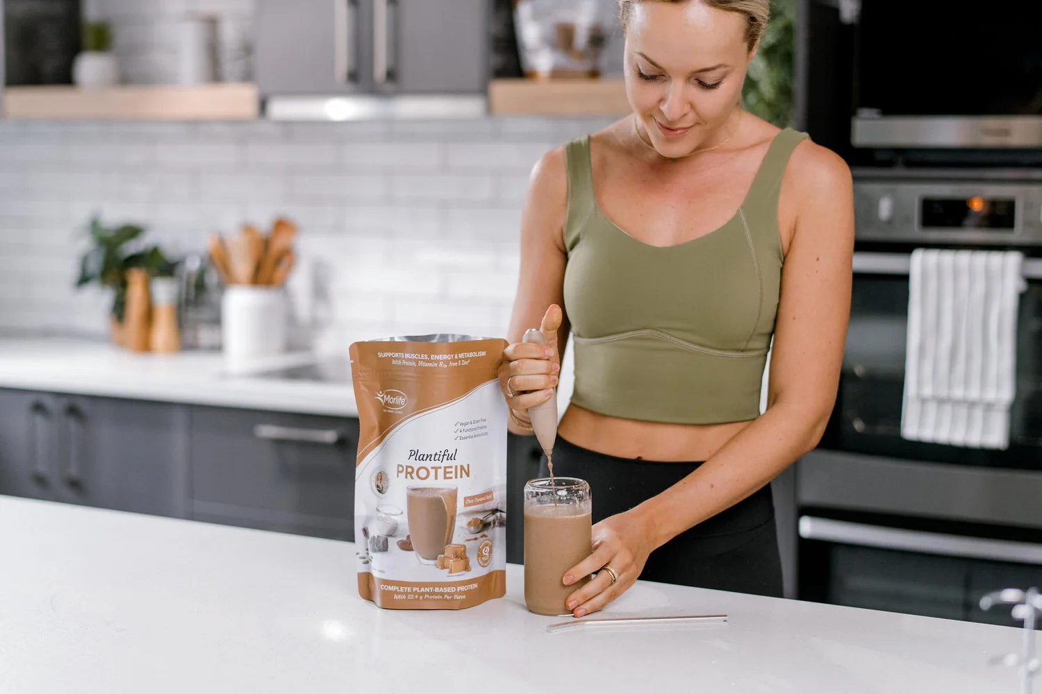 Best Protein Powder for Weight Loss (Without the Bloating) — Health ...