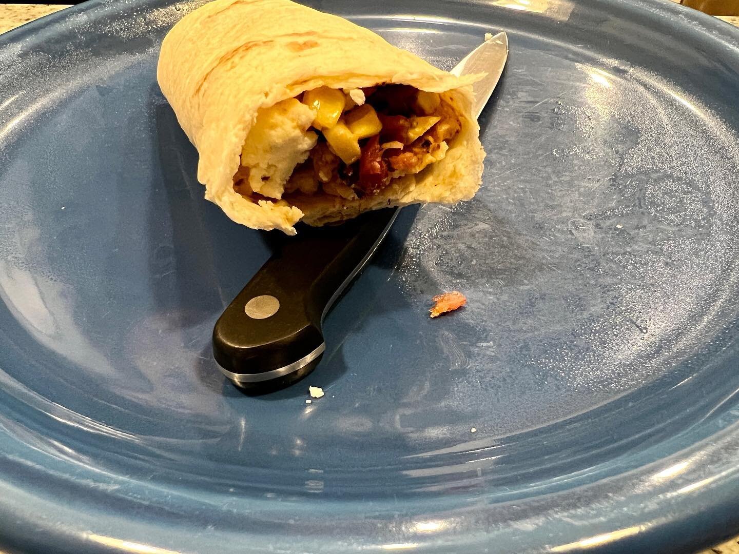 Cooked up some pork hock (pig knuckle) tacos!

https://youtu.be/pxmEt32t6pY