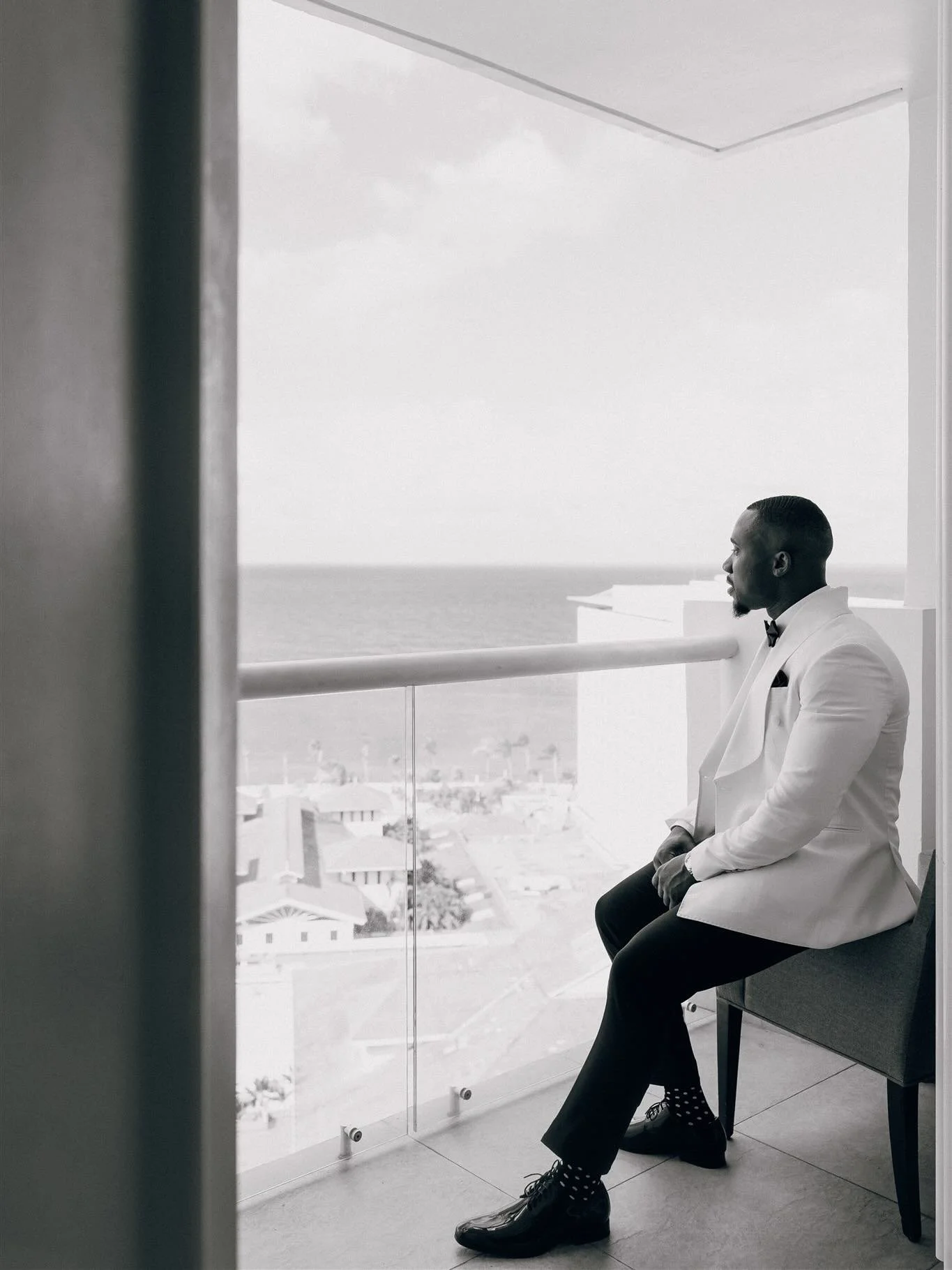 Groom energy. Timeless. Intentional. Undeniable. 🤎🤎

Groom: @ke.nvz 
Photographer: @saul.production 
Videographer: @blaincaptures 
Venue: @moonpalacejamaica 

#vogue #wedding #munaluchibride #jamaicaweddings #groom