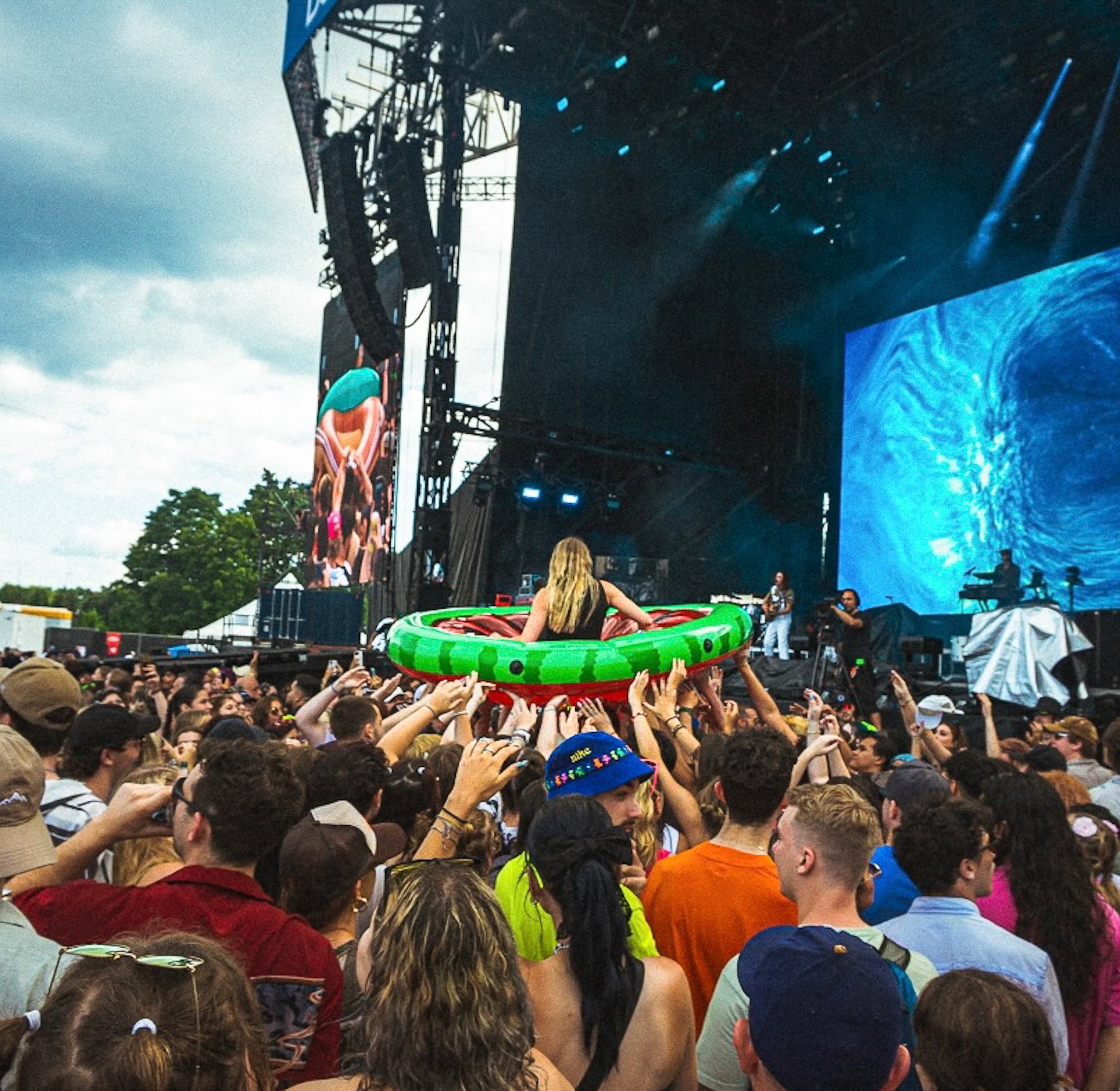 GOTH BABE @ OSHEAGA 