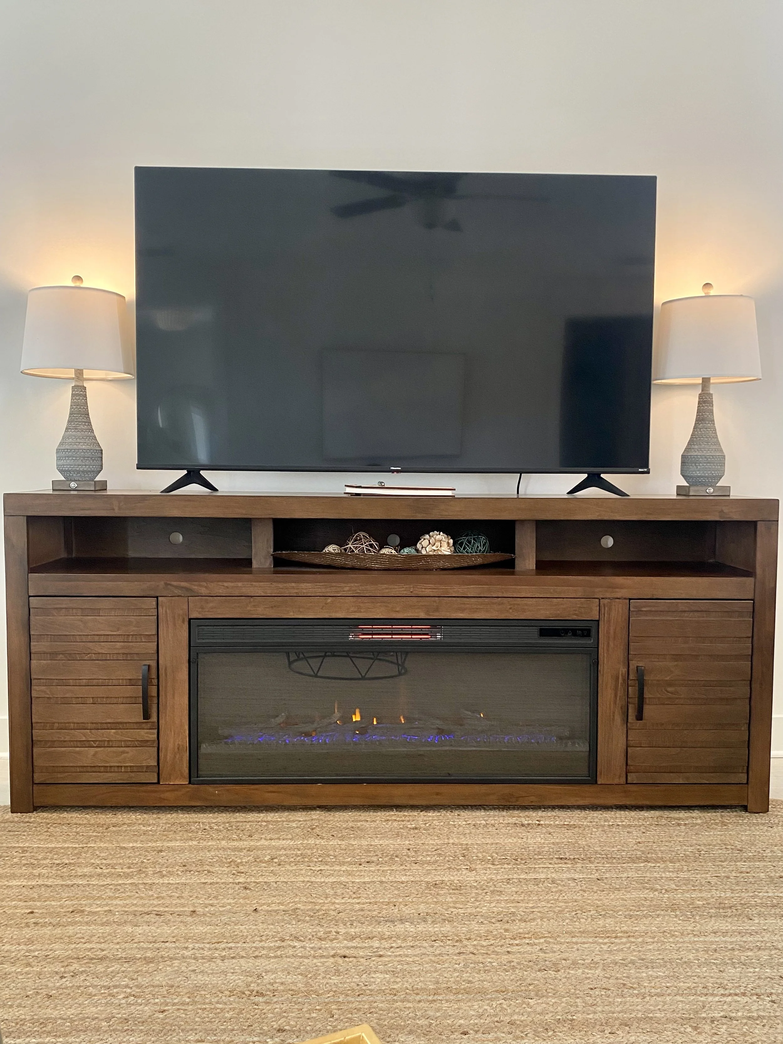 Electronic fireplace