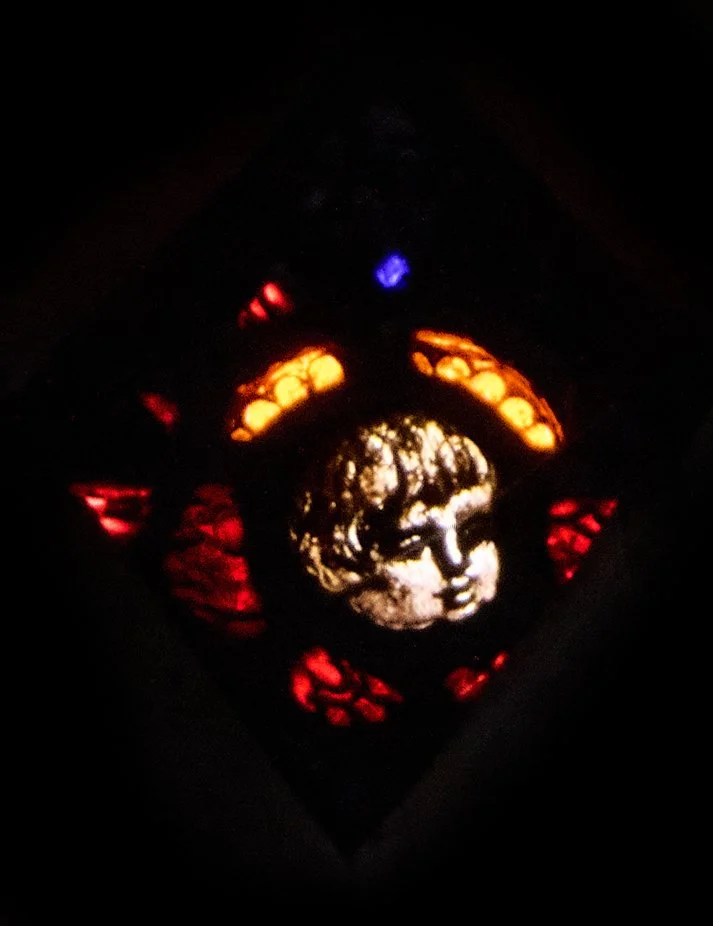   Tracery Glass 11 (Kite)   Seraphim