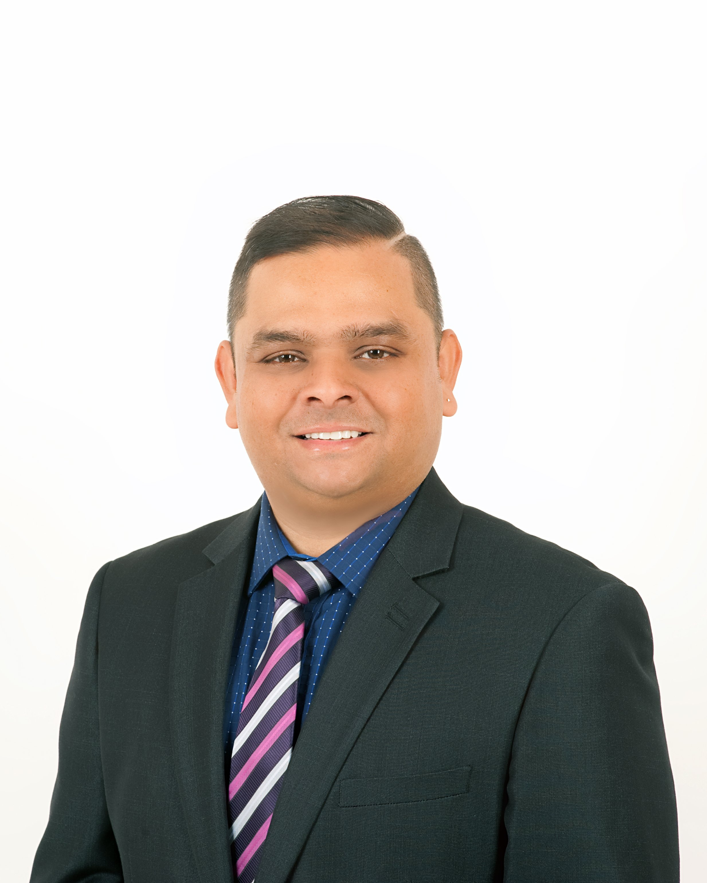 About Us — Lotus Finance