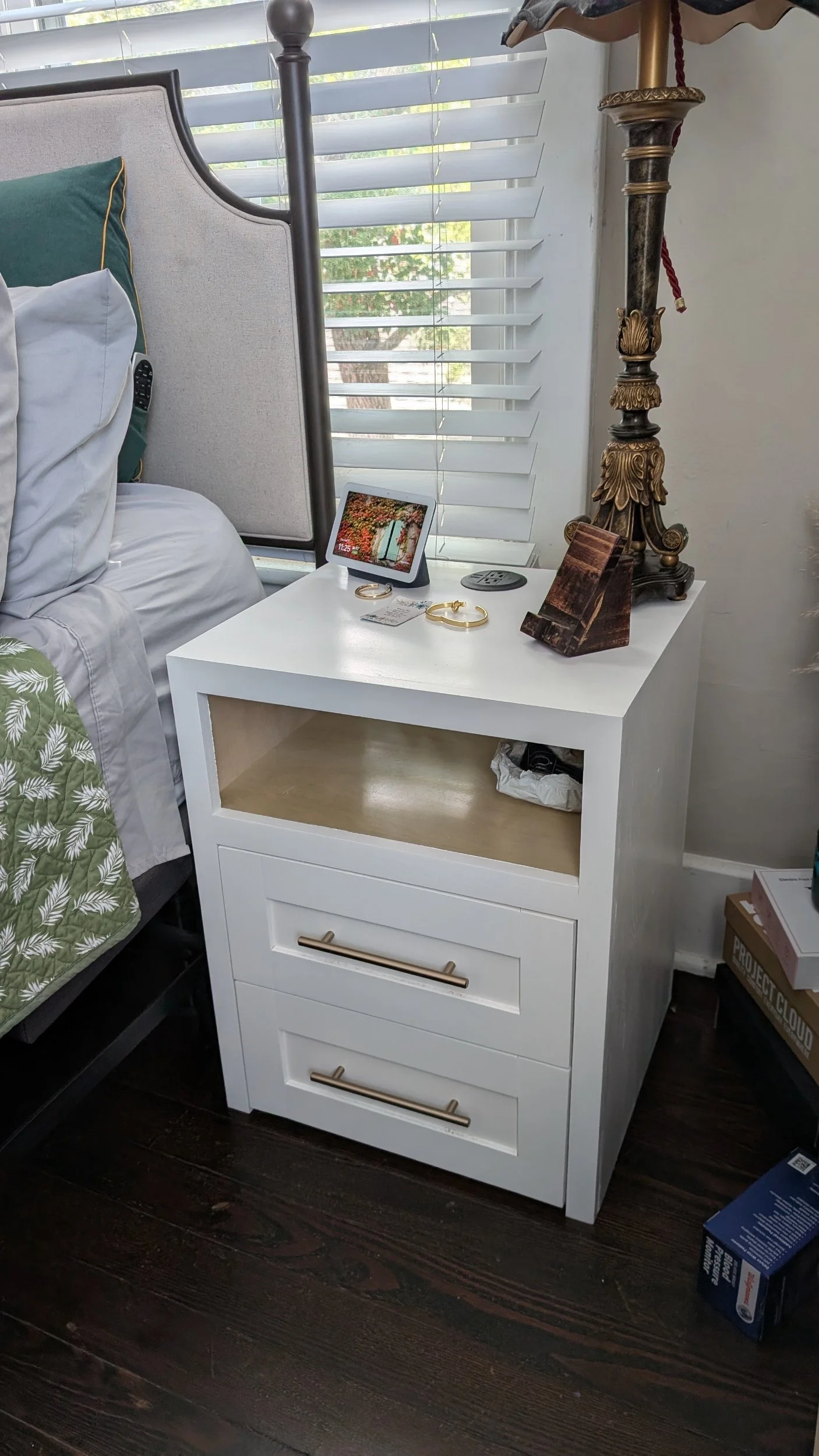 Custom_nightstand_4.jpg