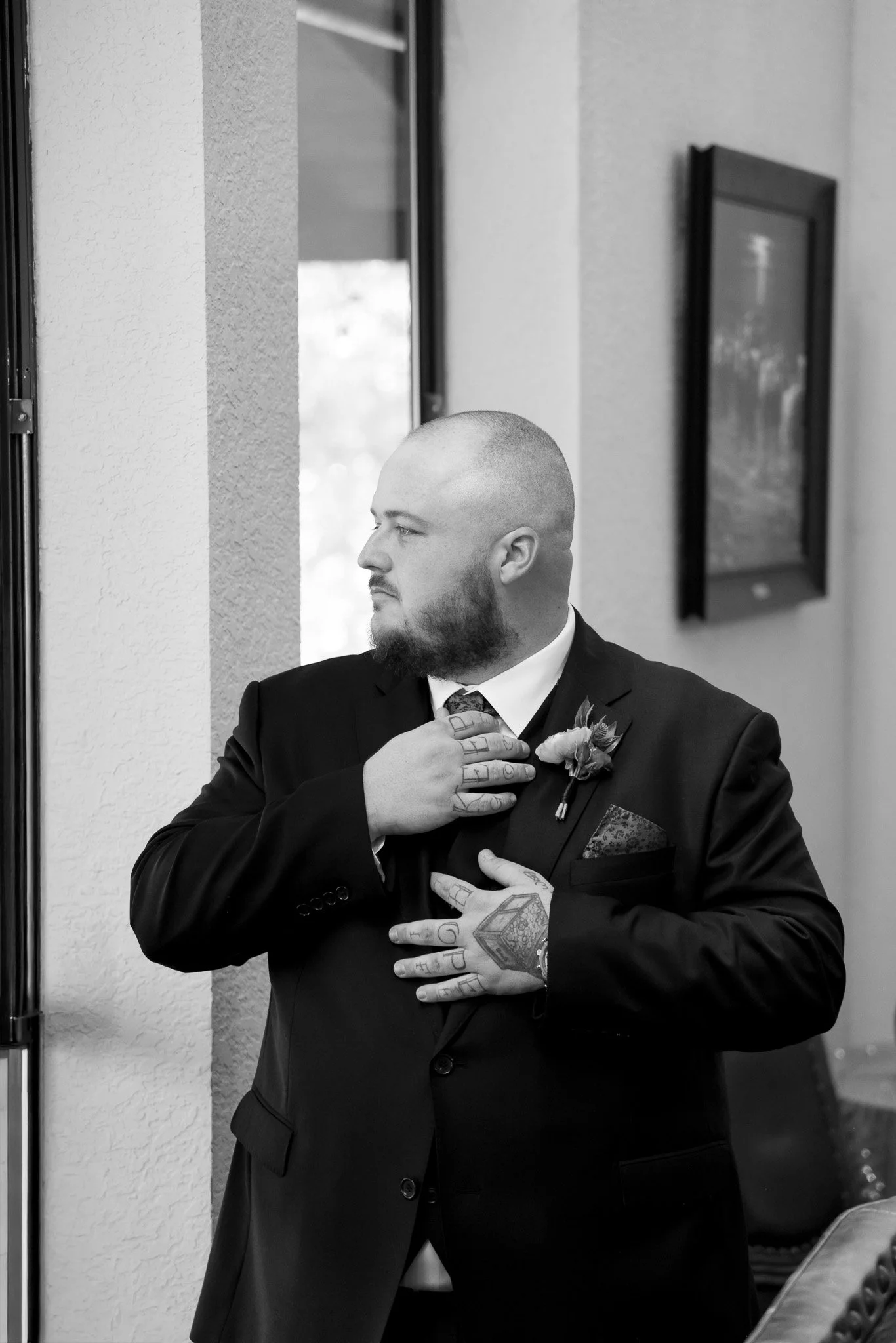 groom-dfw-wedding-photographer-fort-worth.jpg