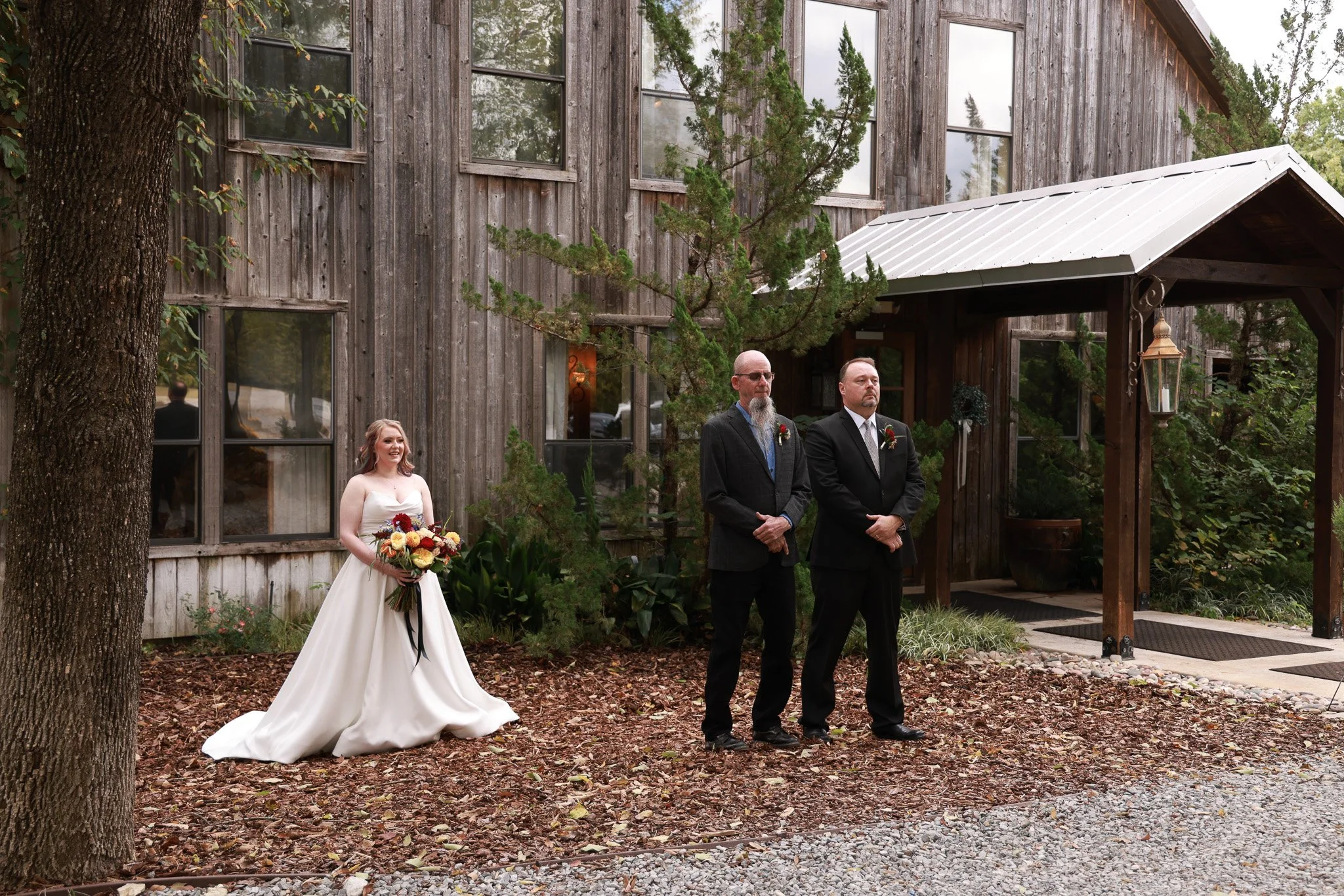 dad-first-look-dfw-wedding-photographer-1.jpg