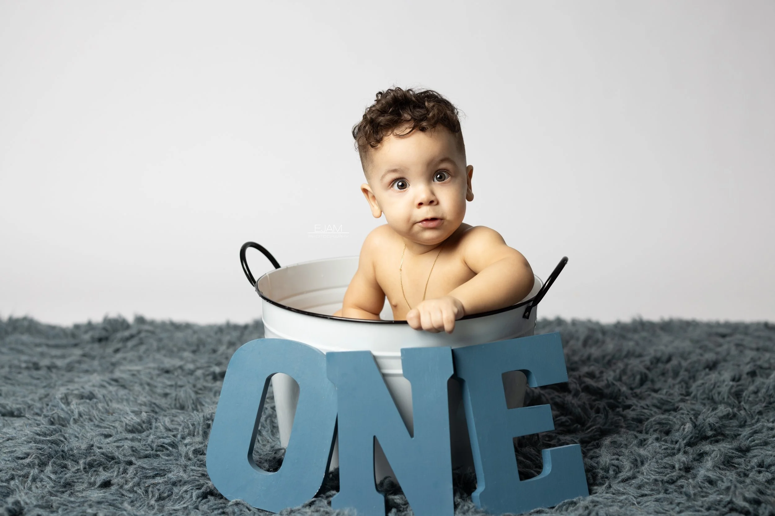 MILESTONES PHOTOGRAPHER NEAR ME | DALLAS CAKE SMASH PHOTOGRAPHER | BUBBLE BATH PHOTOGRAPHER NEAR ME